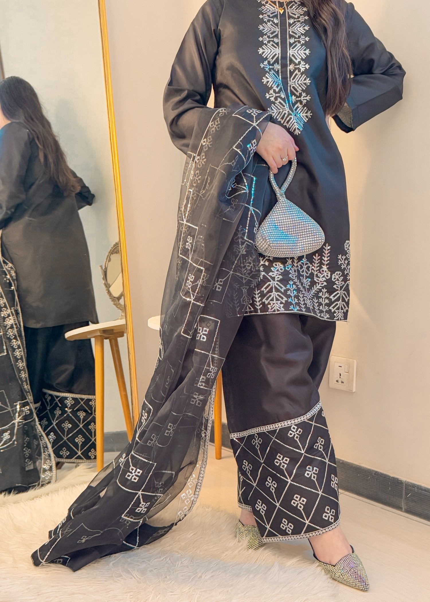 Noor Asiya Farshi Shalwar Royal Grace Women 3pcs