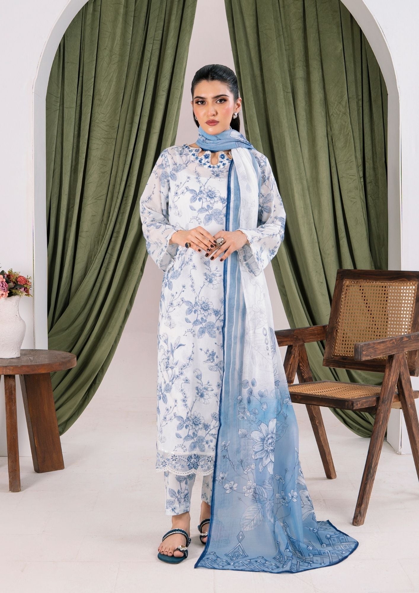 Alfatah Pret Printed Lawn with Embroidery RANAAI S25 0002 Women 3pcs