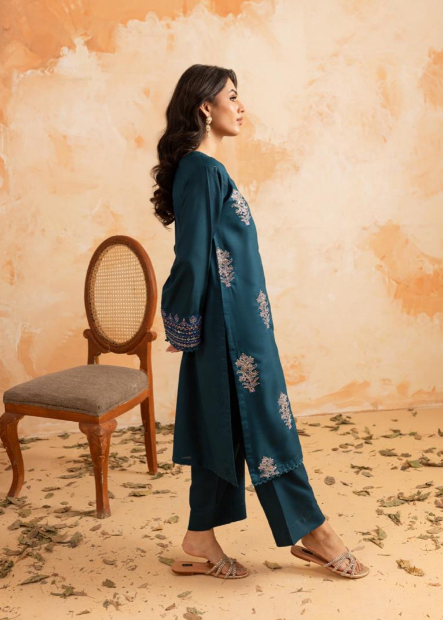 Afsarah Floral Zinc Luxury Embroidered Stitched Dress Women 2pcs