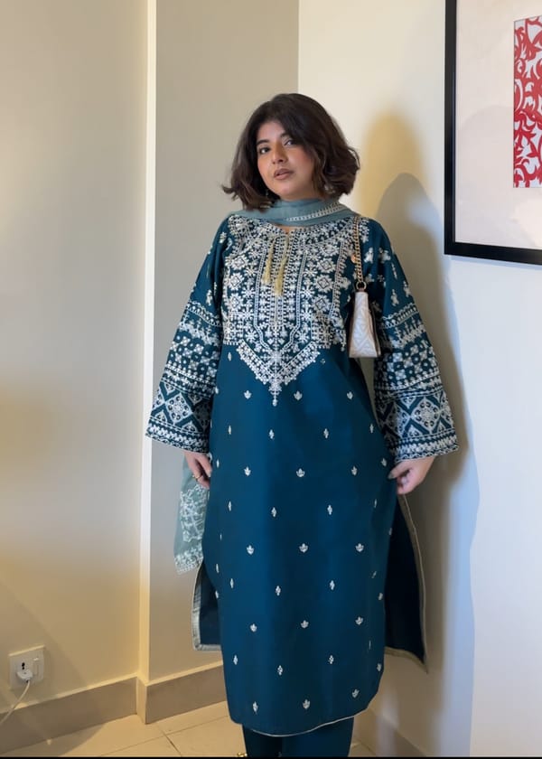 Shehroz Fashion MEHRUNISA LAWN EMBROIDERY SUIT Women 3pcs