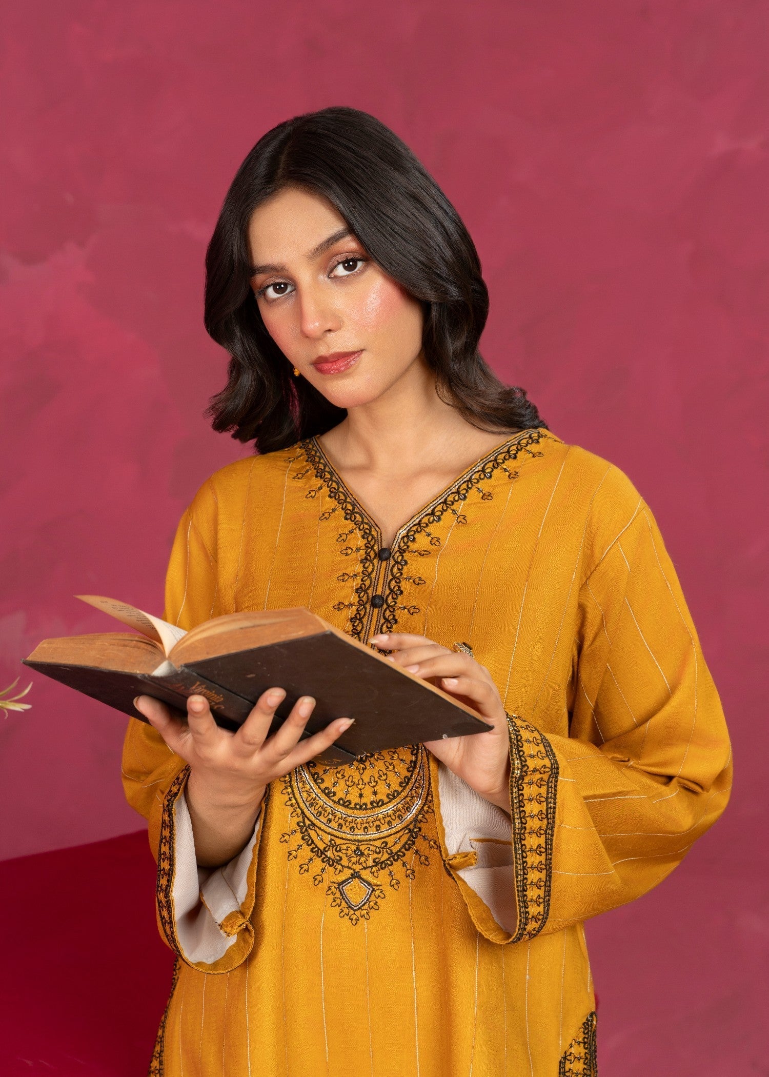 Aster Farshi Zolotaya Women 2pcs