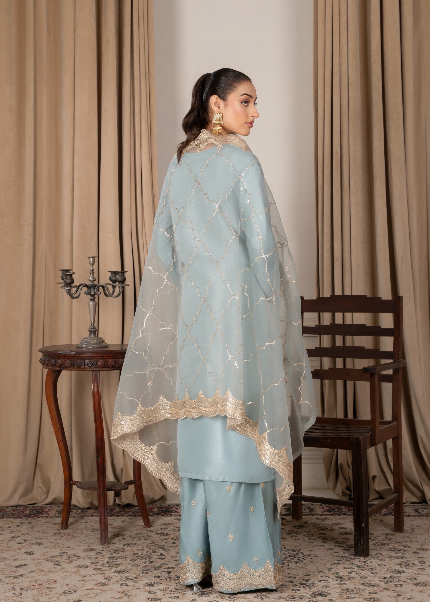 Avira Pret Shazmay Women 3pcs