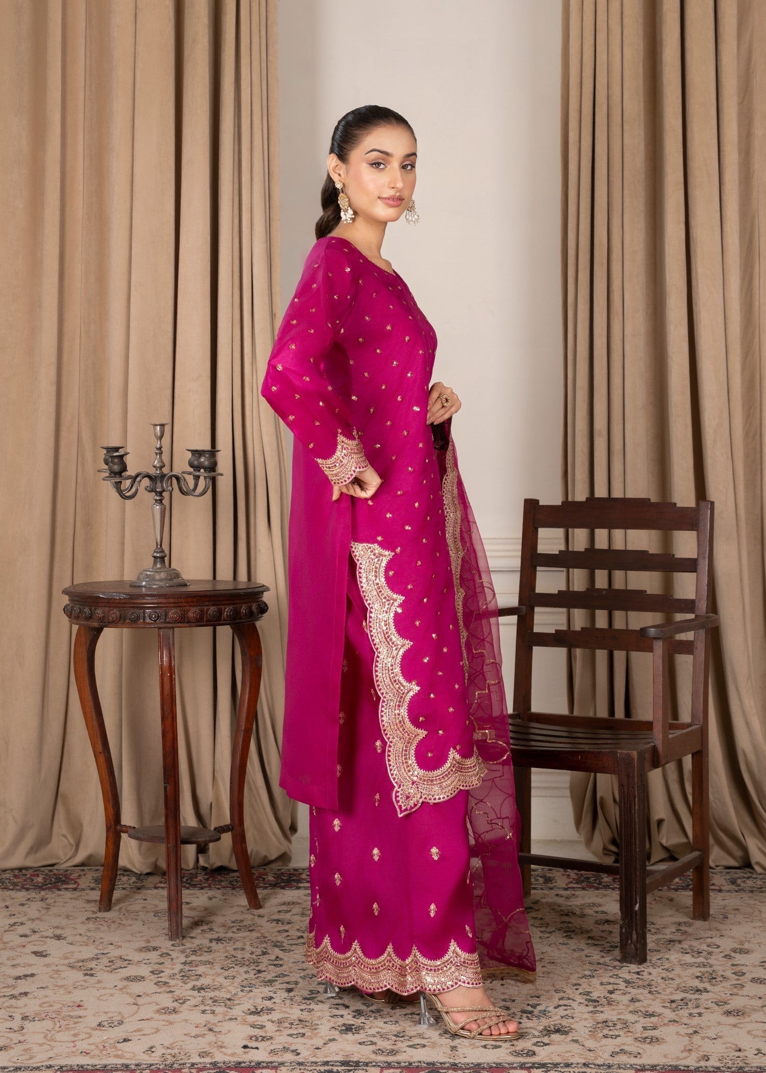 Avira Pret Zarminay Women 3pcs