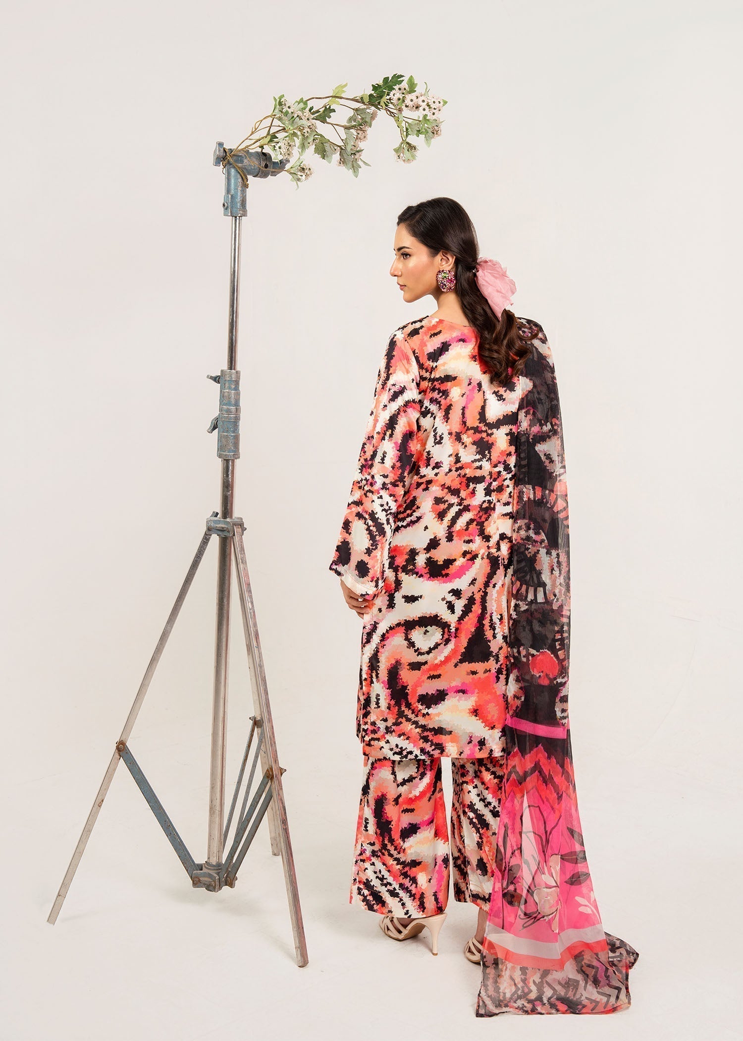 Meerak Pret Ravleenah Women 3pcs