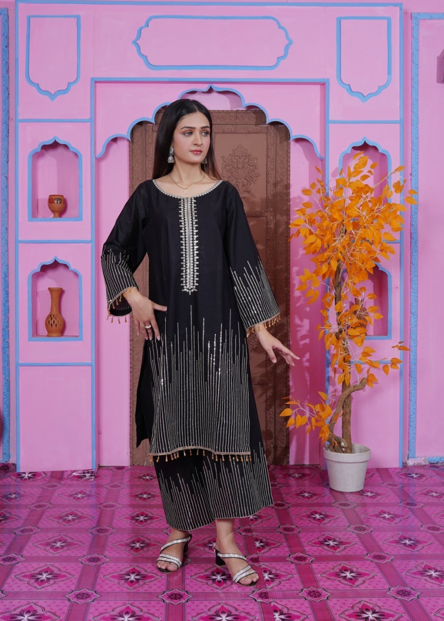 Midway Arts Petal Veil BLACK Women 2pcs