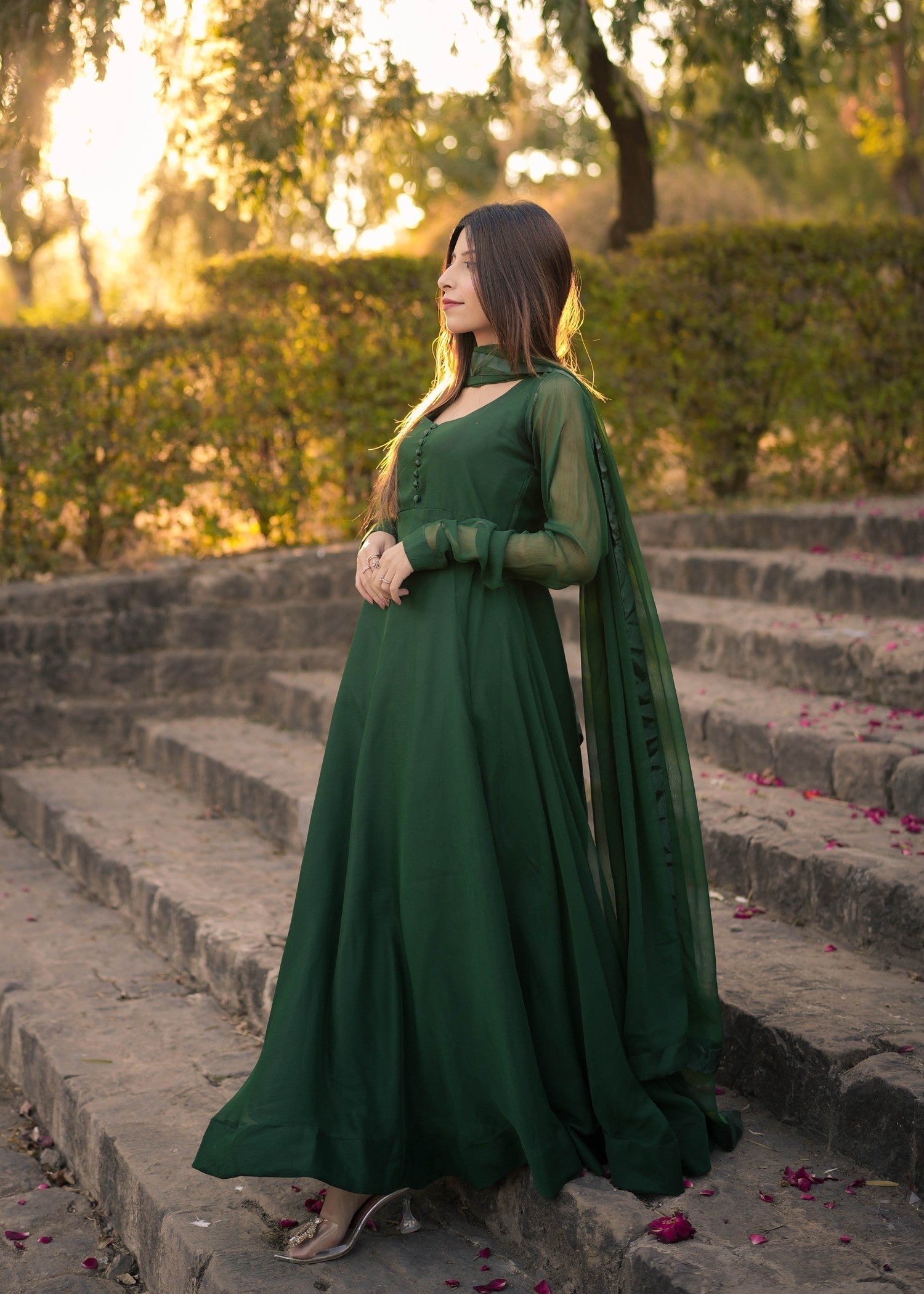 Anabiya Abroo Women 2pcs