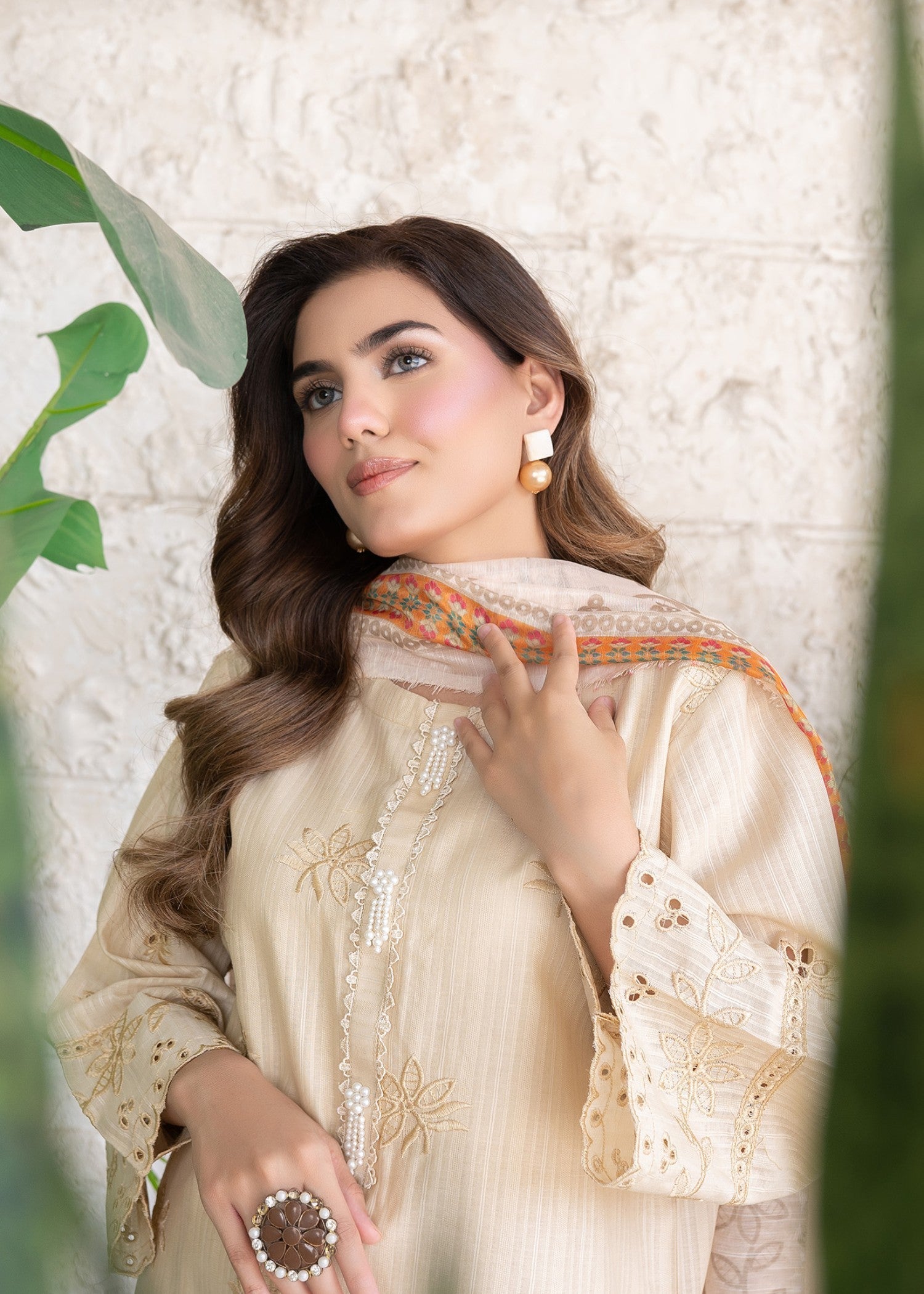 Araish GUL E RUKH STITCHED SUIT Women 3pcs