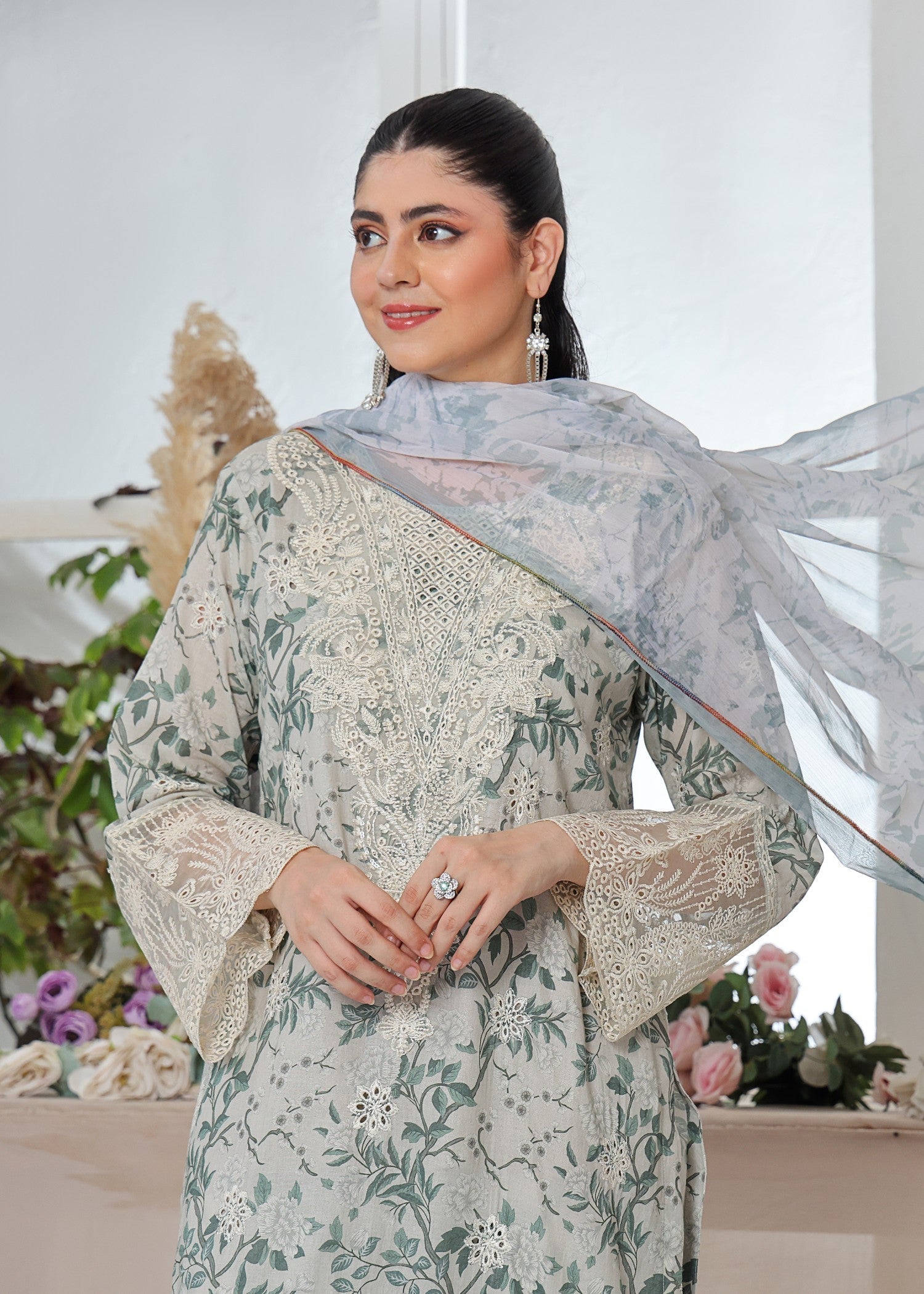 Polawn PD LAWN 25 430 | PRET LAWN COLLECTION Women 3pcs