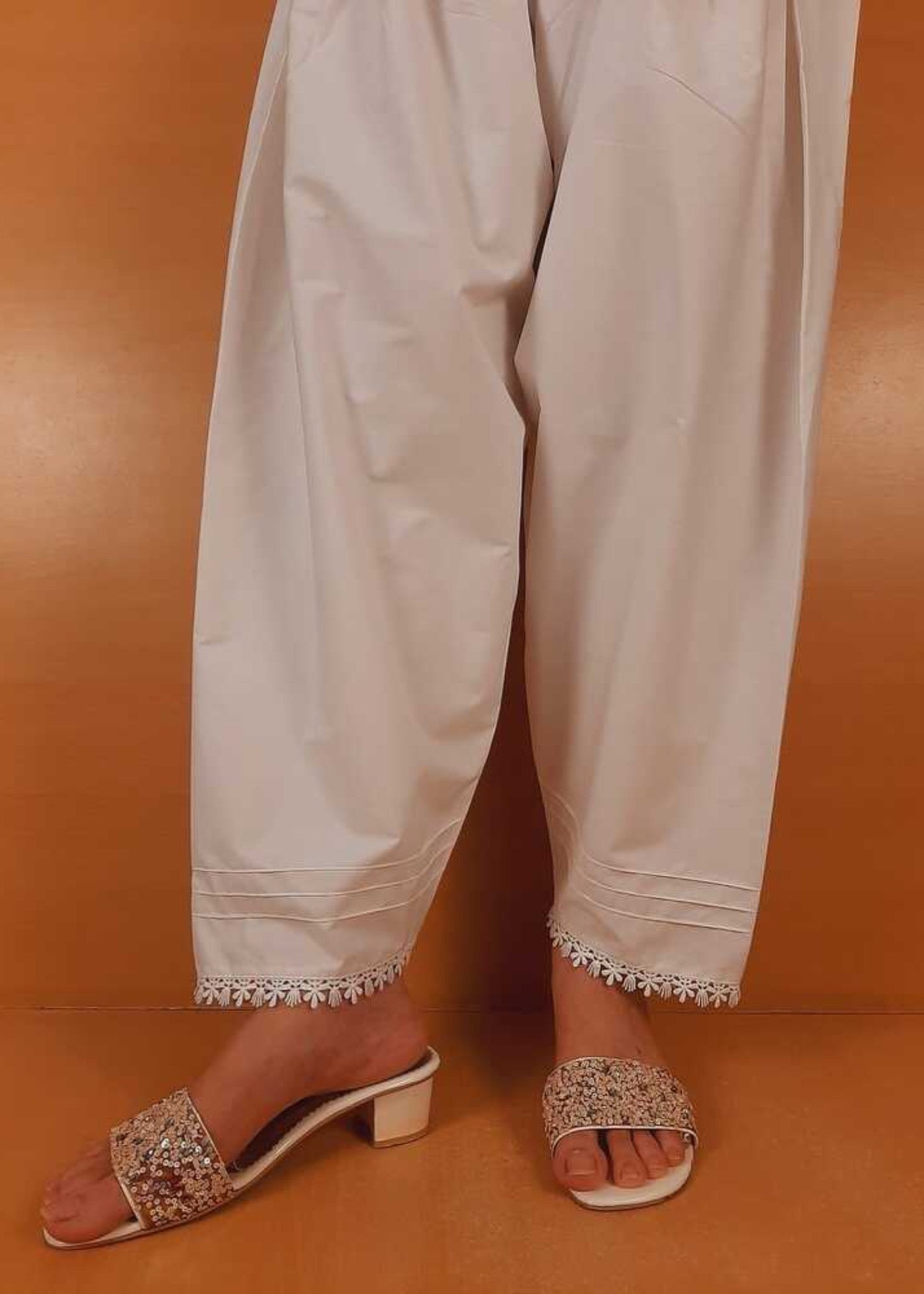 Zardi Laces Embellished Shalwar White ZSL09 Women 1pcs