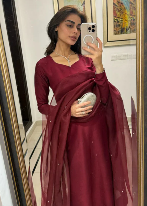 Uzman Yasen Red Farshi Shalwar Women 3pcs