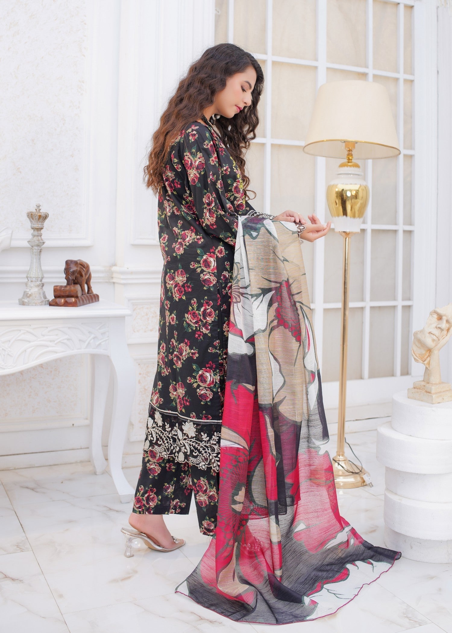 Safdar Embroidery Printed Pure Lawn Embroidered 15 Women 3pcs