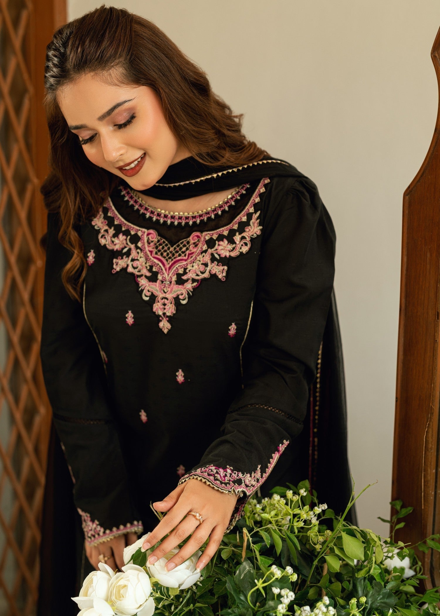 Omal By Komal Shehrzad Women 3pcs