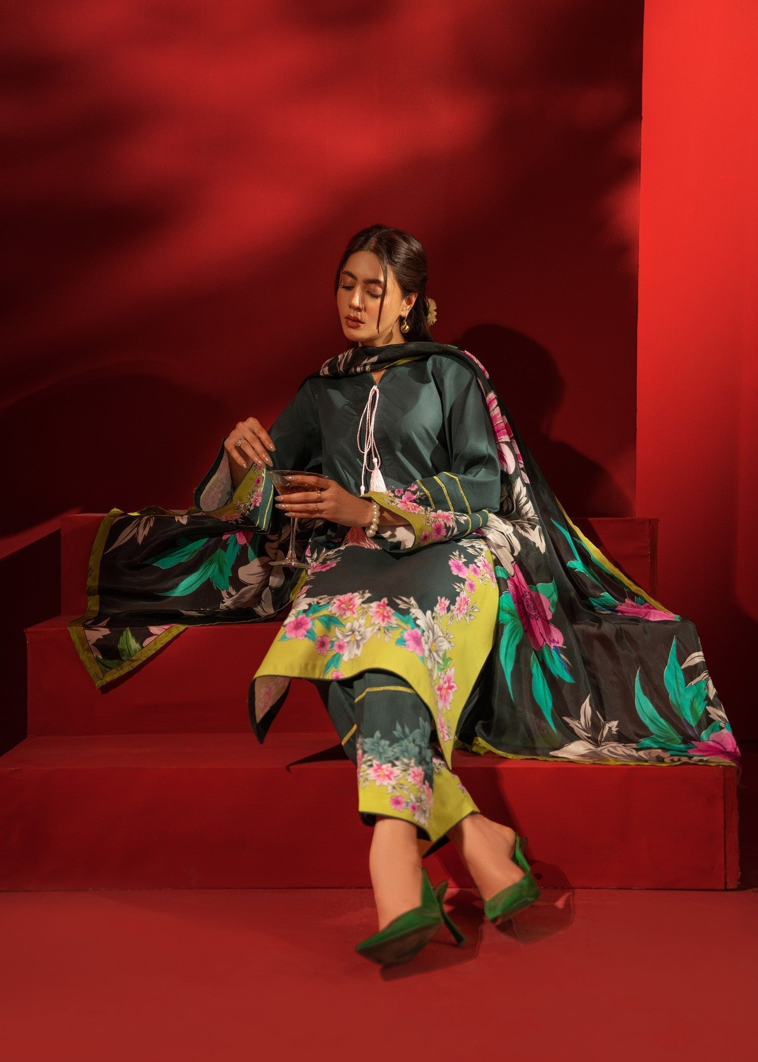 Tushaak Olivia Women 3pcs