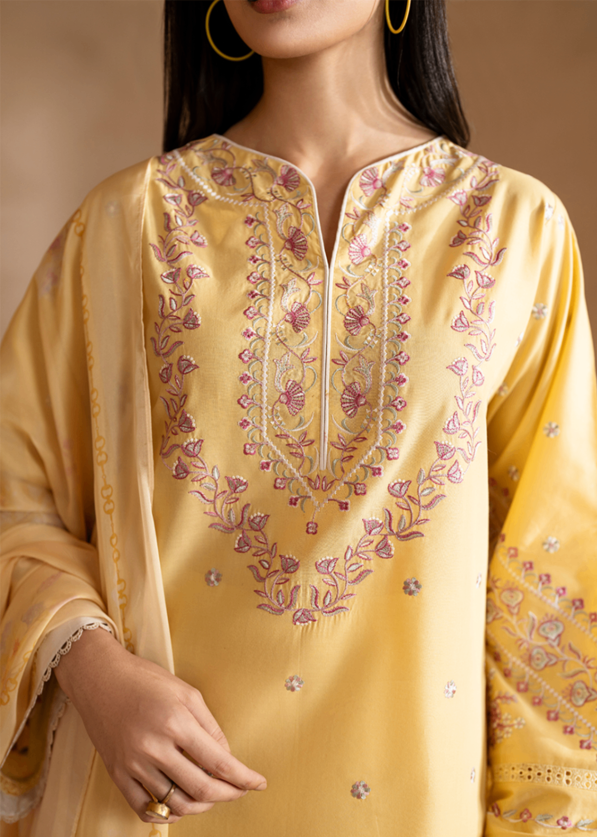 Libas Thread Hiras EMB Women 2pcs