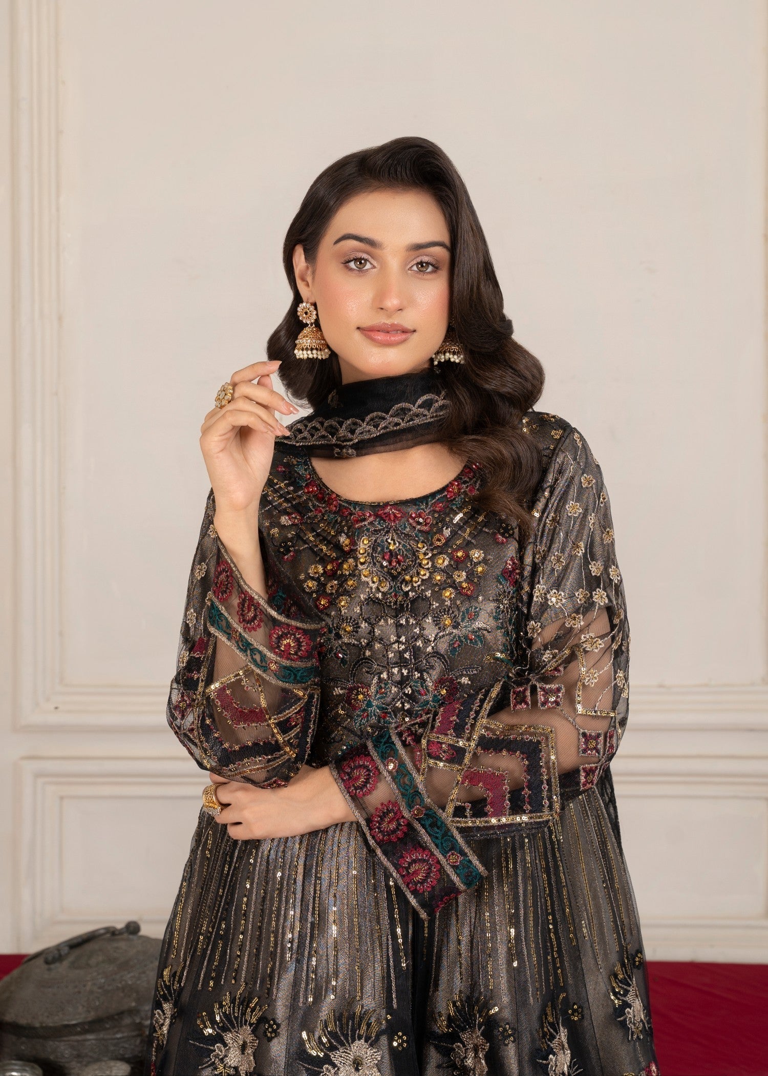 Avira Pret Shahtaaj Women 3pcs