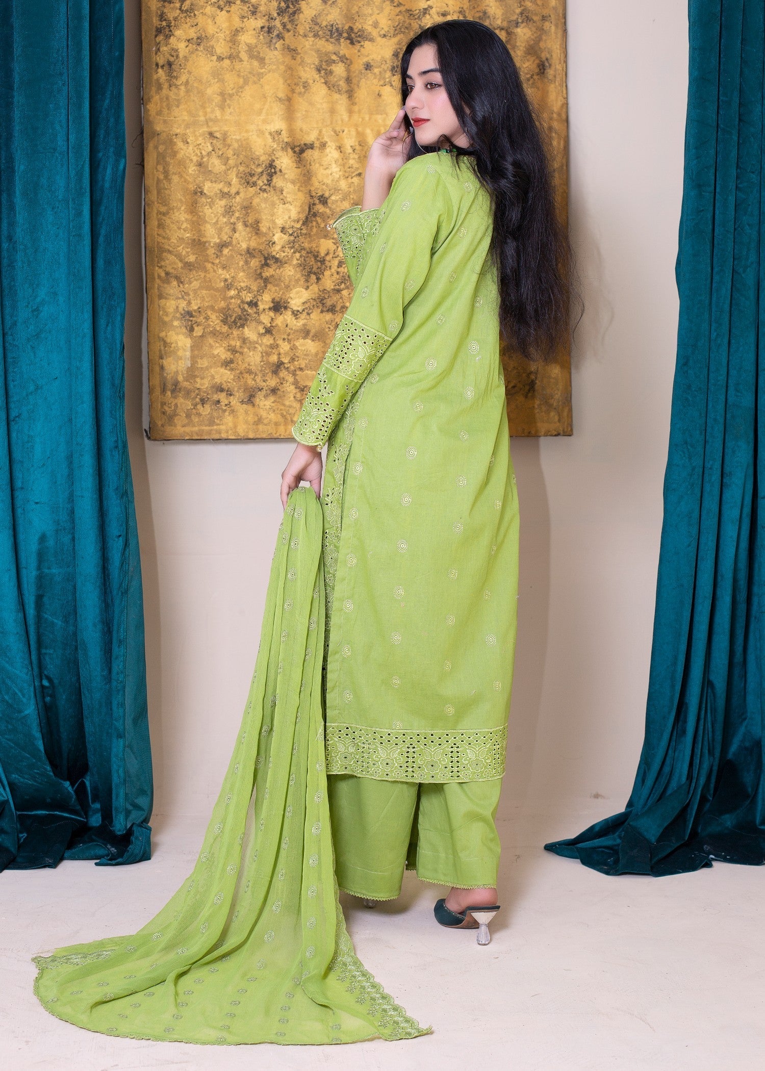 Sundar Stitch TRENDY TWIST | SS 1001 Women 3pcs