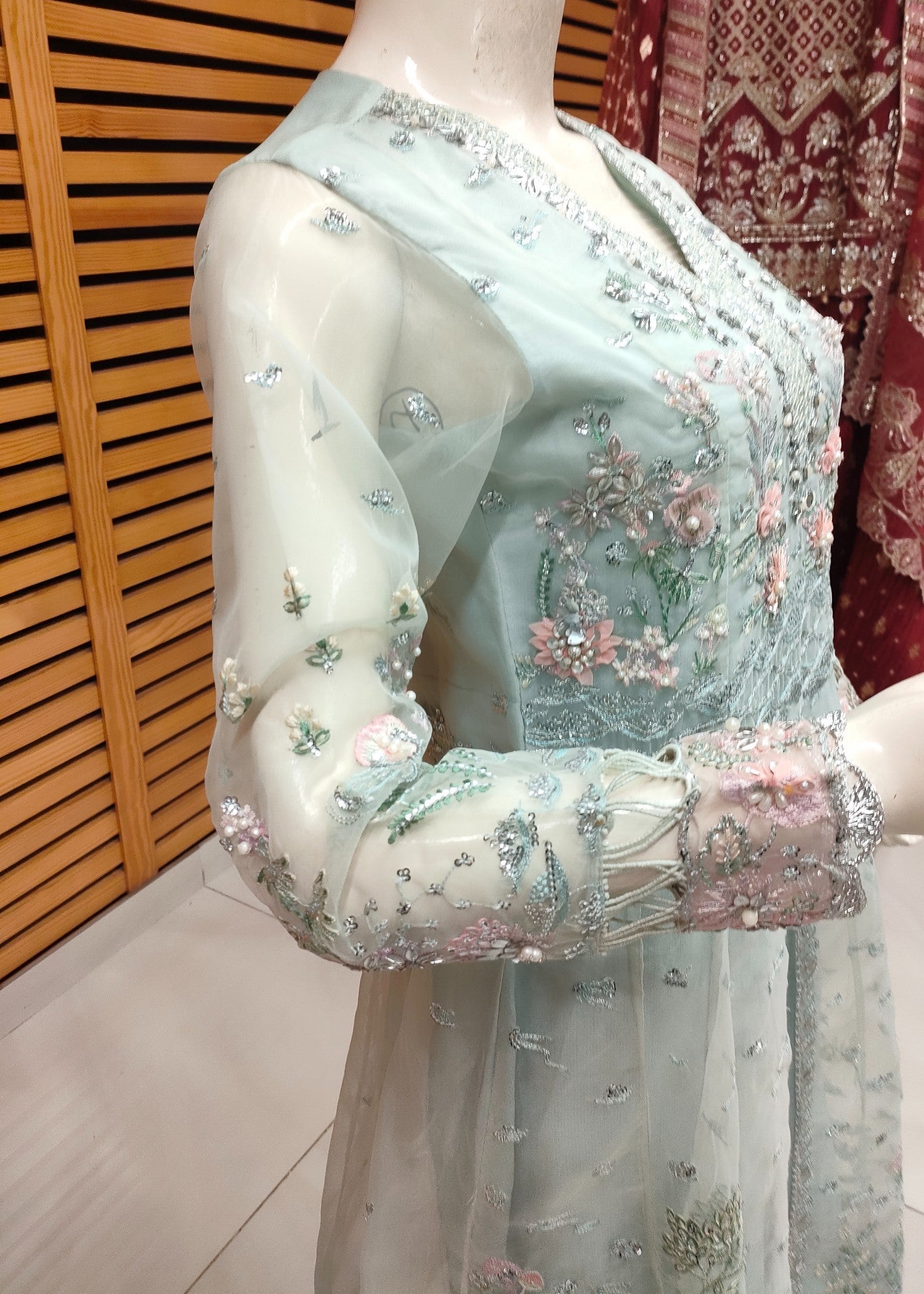 Republic Womenswear Rep wed 24 Kyla Women 3pcs