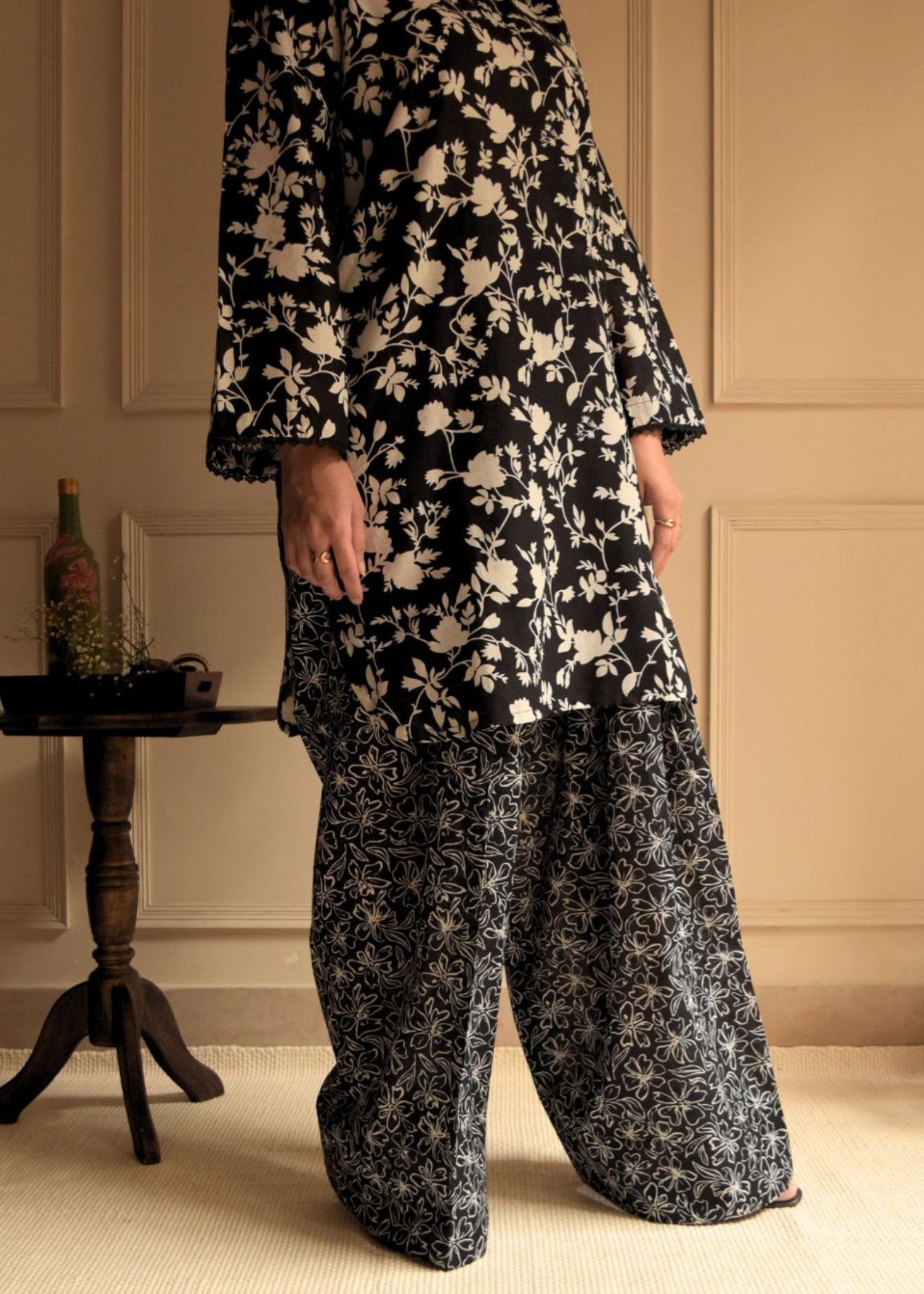 Baposh Farshi Shalwar Kameez Women 2pcs