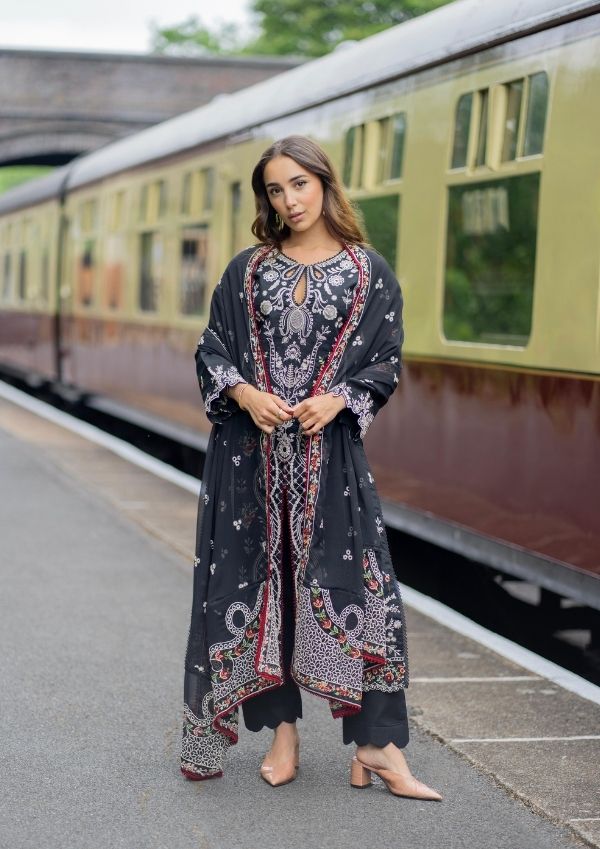 Meeraki Kohl Black Women 3pcs