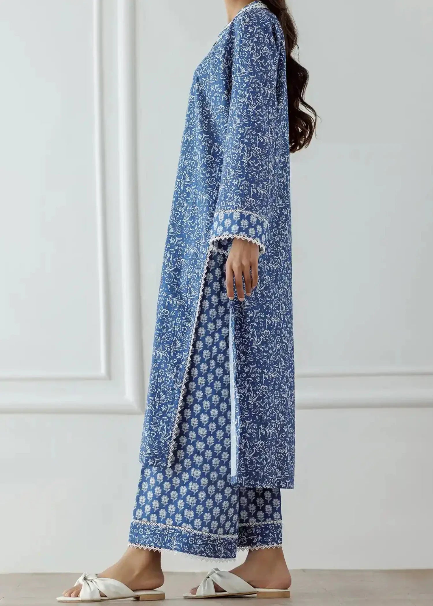 Orient Stitched | | Printed Lawn | WRCV25S 2009 Women 2pcs