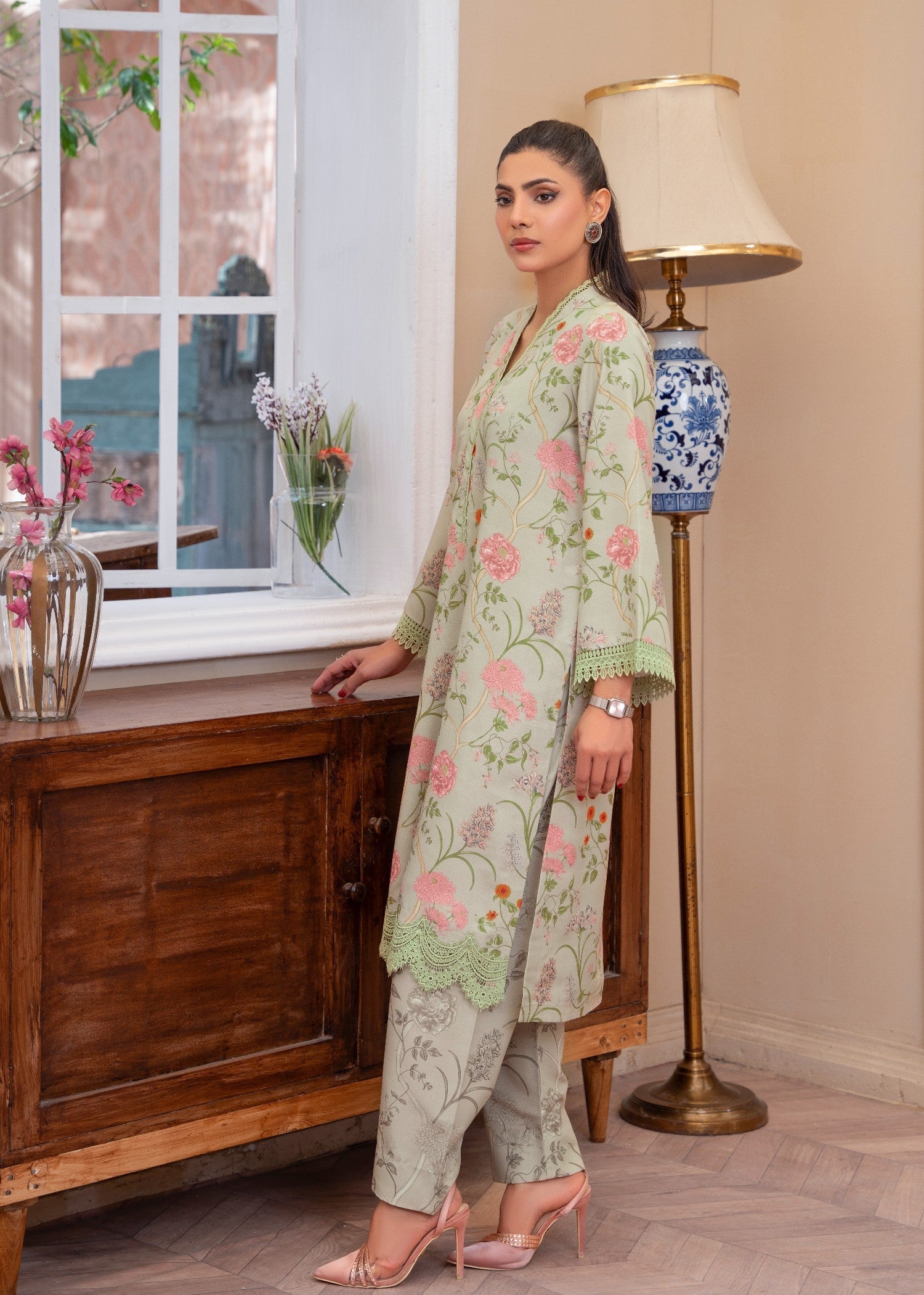 Eileen D6PL 25 Women 2pcs