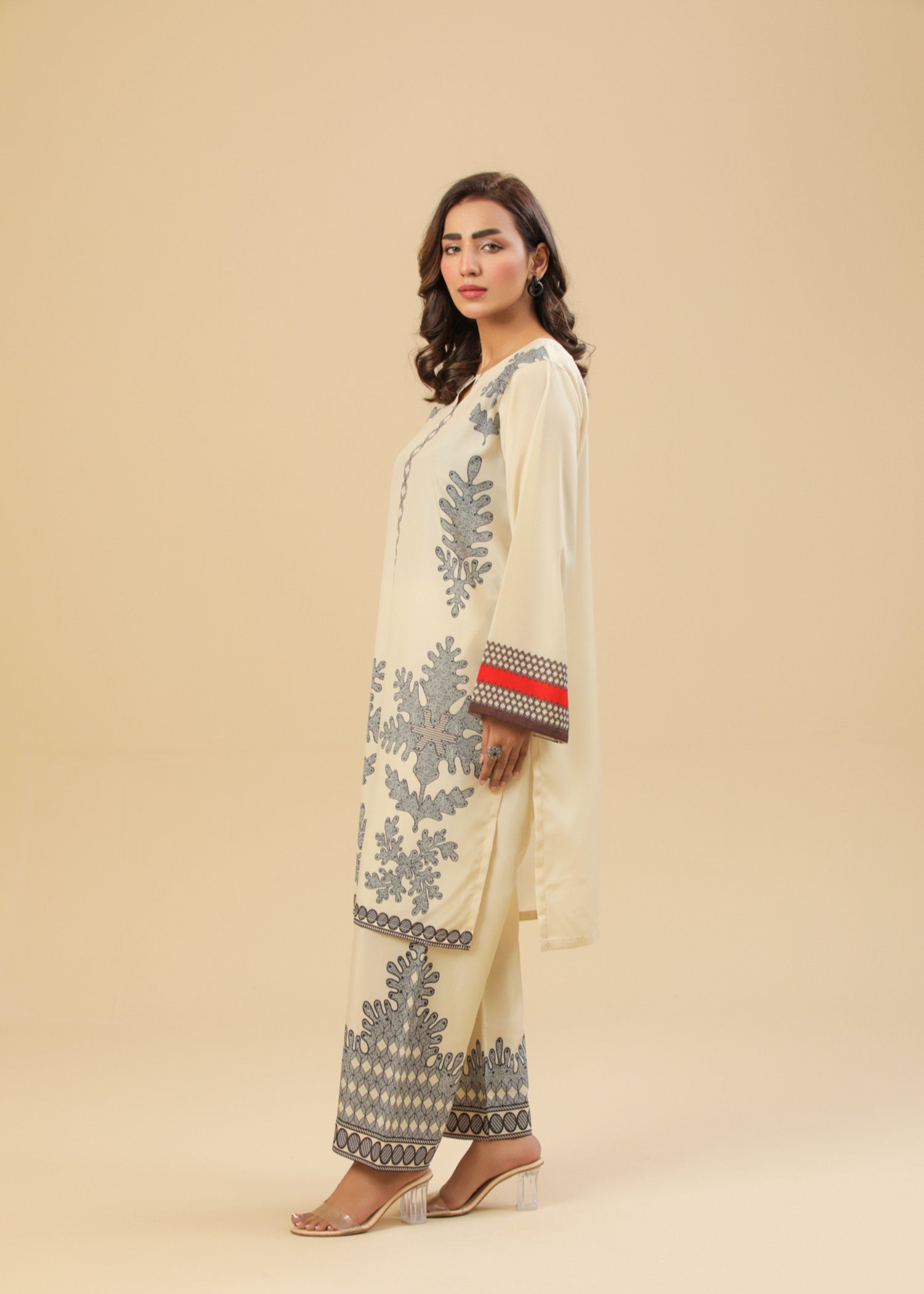 Zenyre Ivory Noir Printed Set Women 2pcs