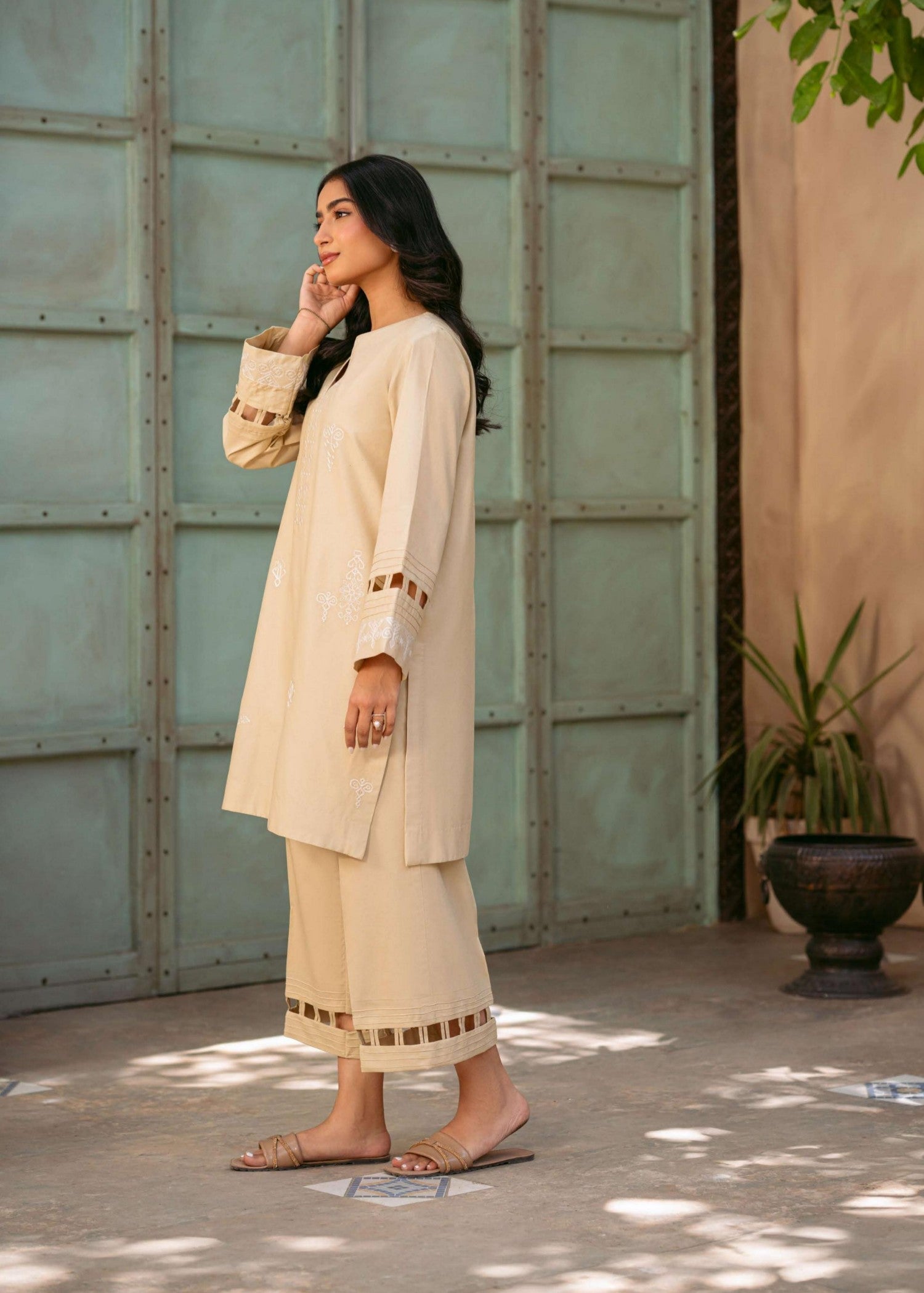 Musaif Ayanah Stitched () Women 2pcs