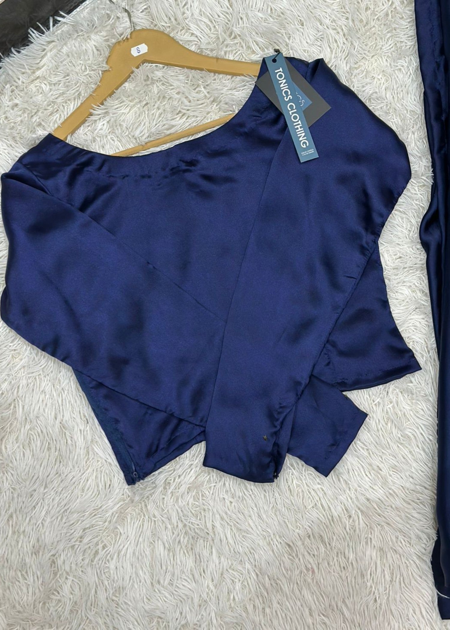Tonics Clothing Bluena Women 2pcs
