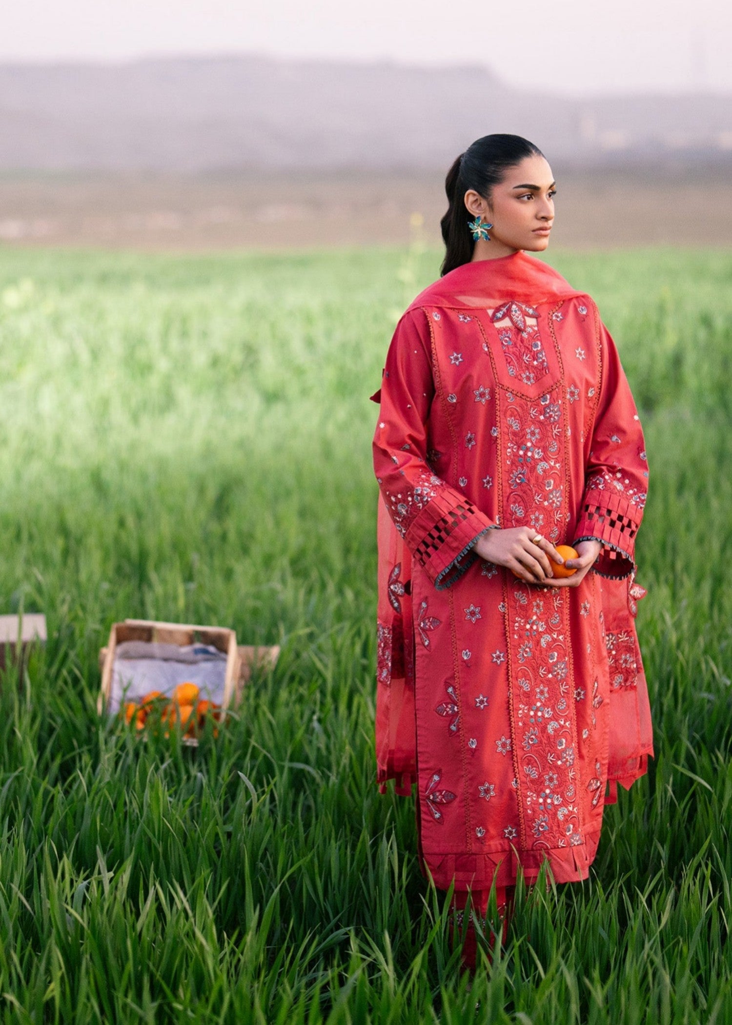 Musaif Ilzar () Women 3pcs