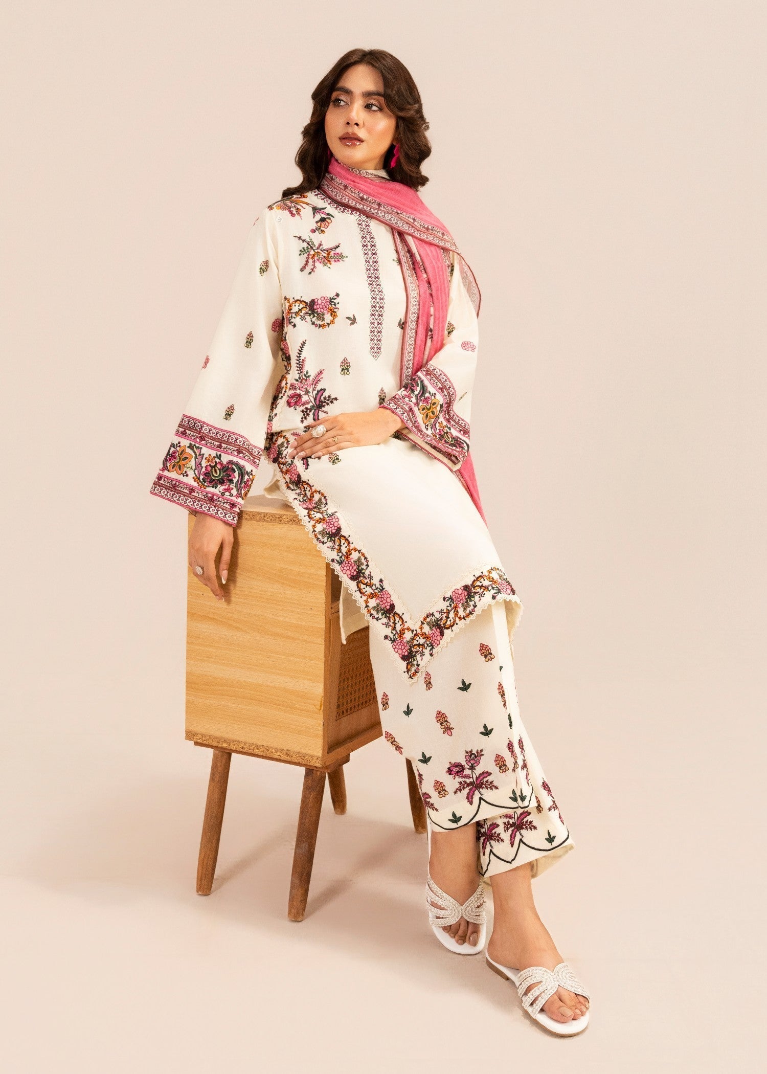 Sahibas By Mirza Huda White Women 3pcs