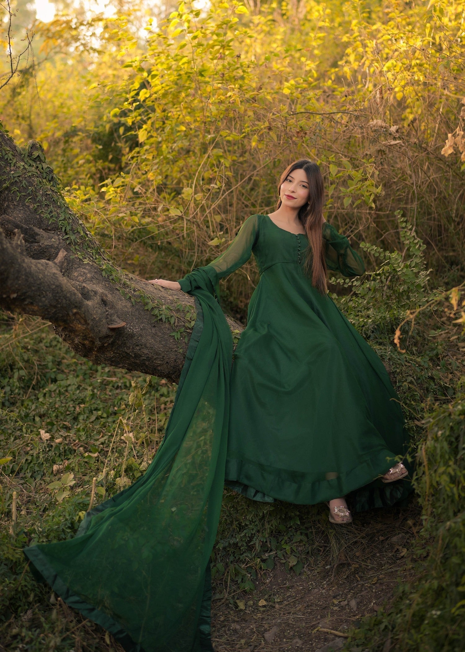 Anabiya Abroo Women 2pcs