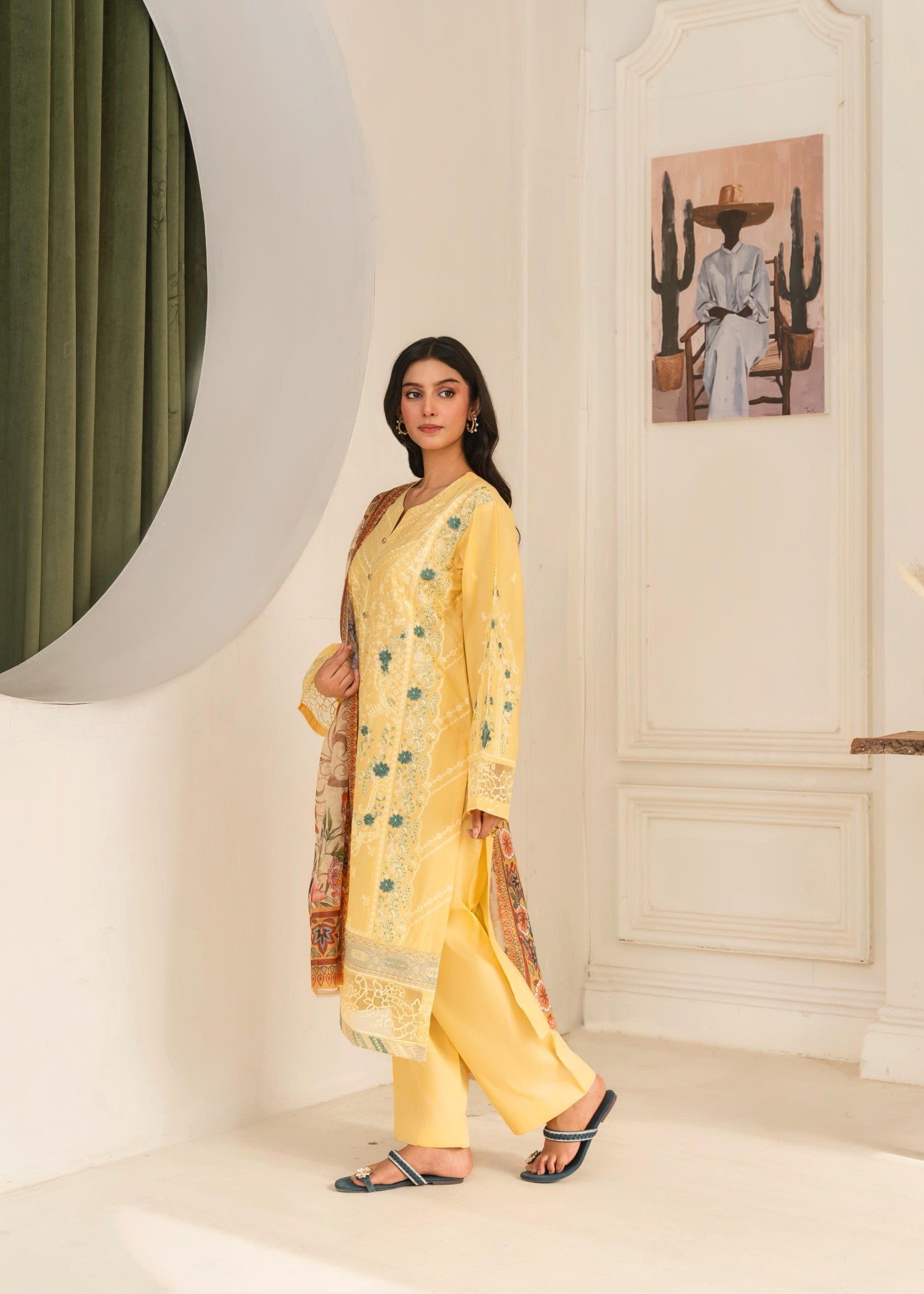 Fatima Noor’s Psd 55 2 Women 3pcs