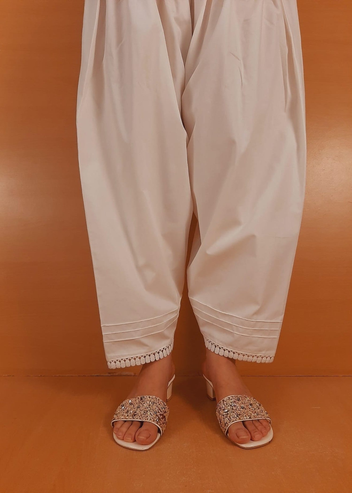 Zardi Laces Embellished Shalwar White ZSL06 Women 1pcs