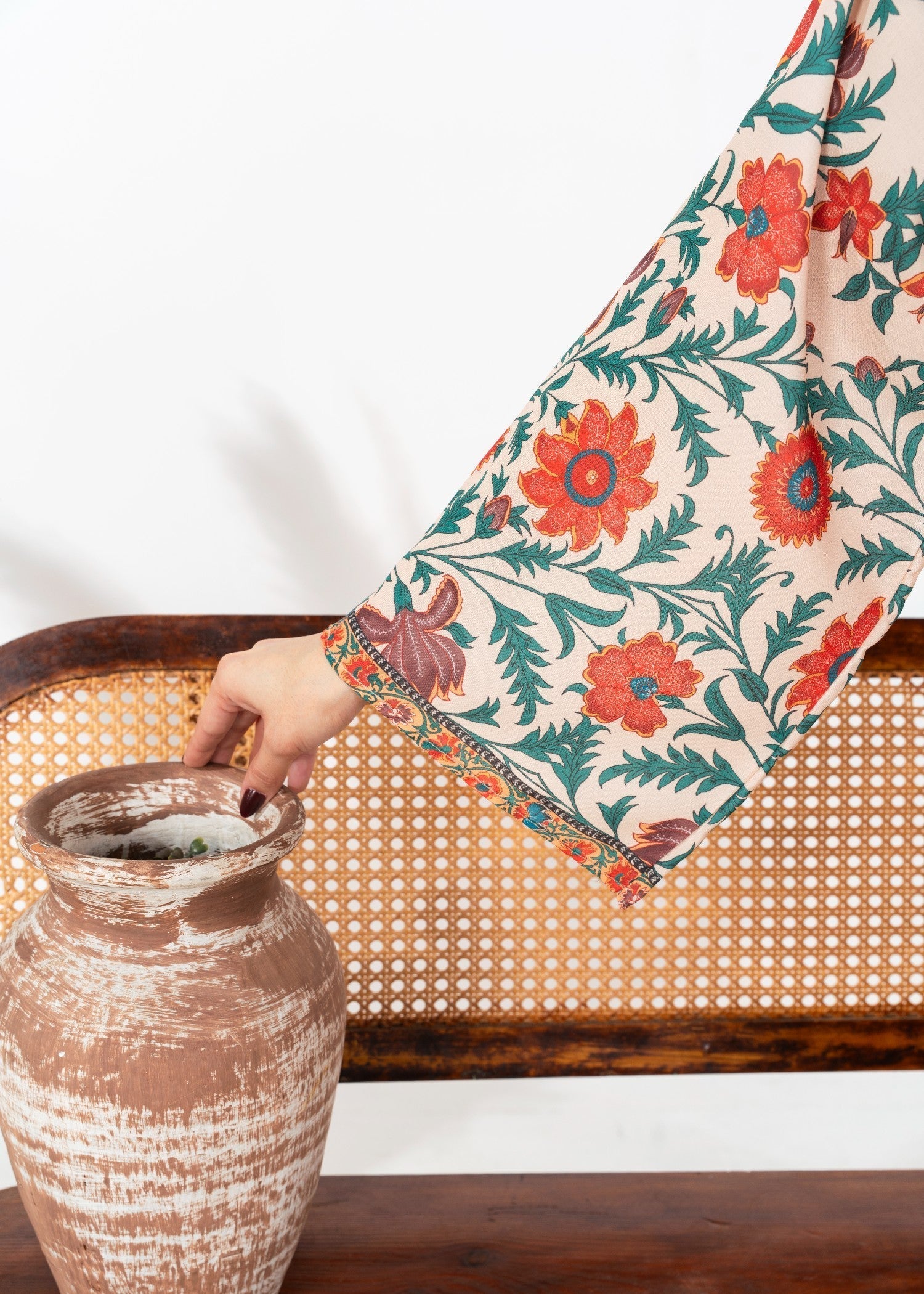 Stylish Collection JAHANIYA Women 2pcs