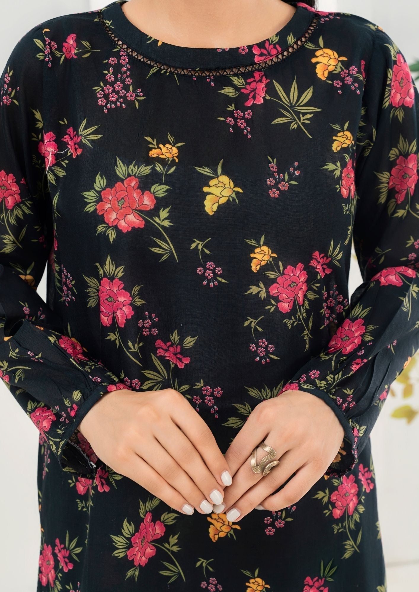 Alfatah Pret Printed Lawn with Embroidery GULZAAR S25 0010 Women 2pcs