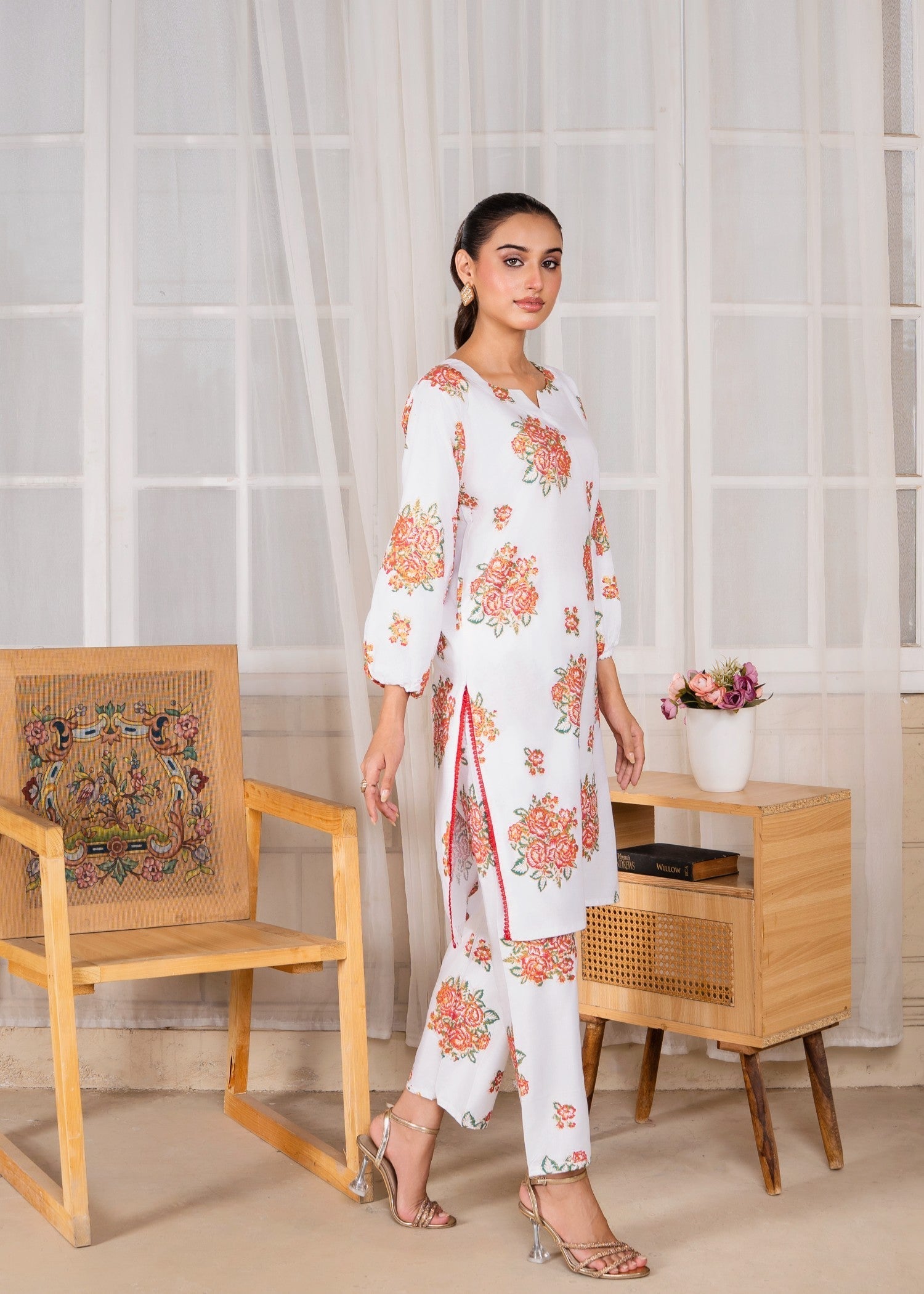 Gulposh Ghulab (Stitched Printed ) White Women 2pcs