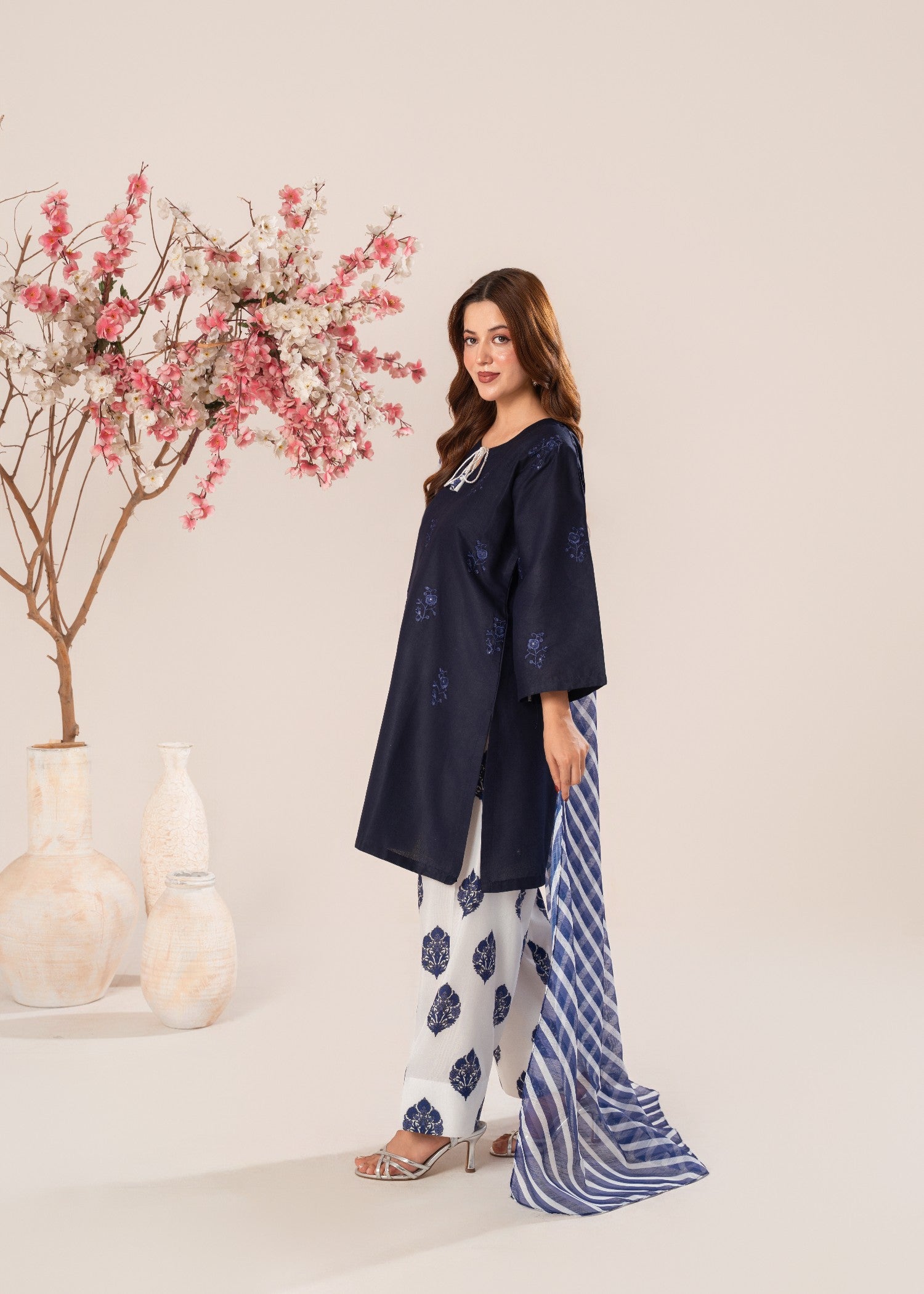 Stylish Collection SALINA Women 3pcs