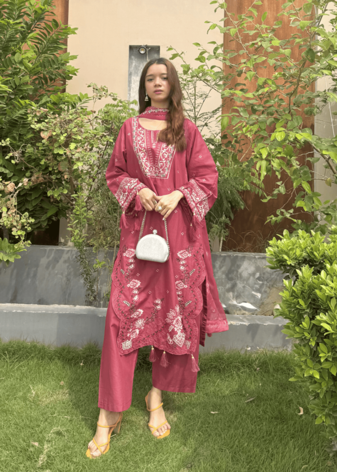 Chaudhary Arts Azeen Embroidered Women 3pcs