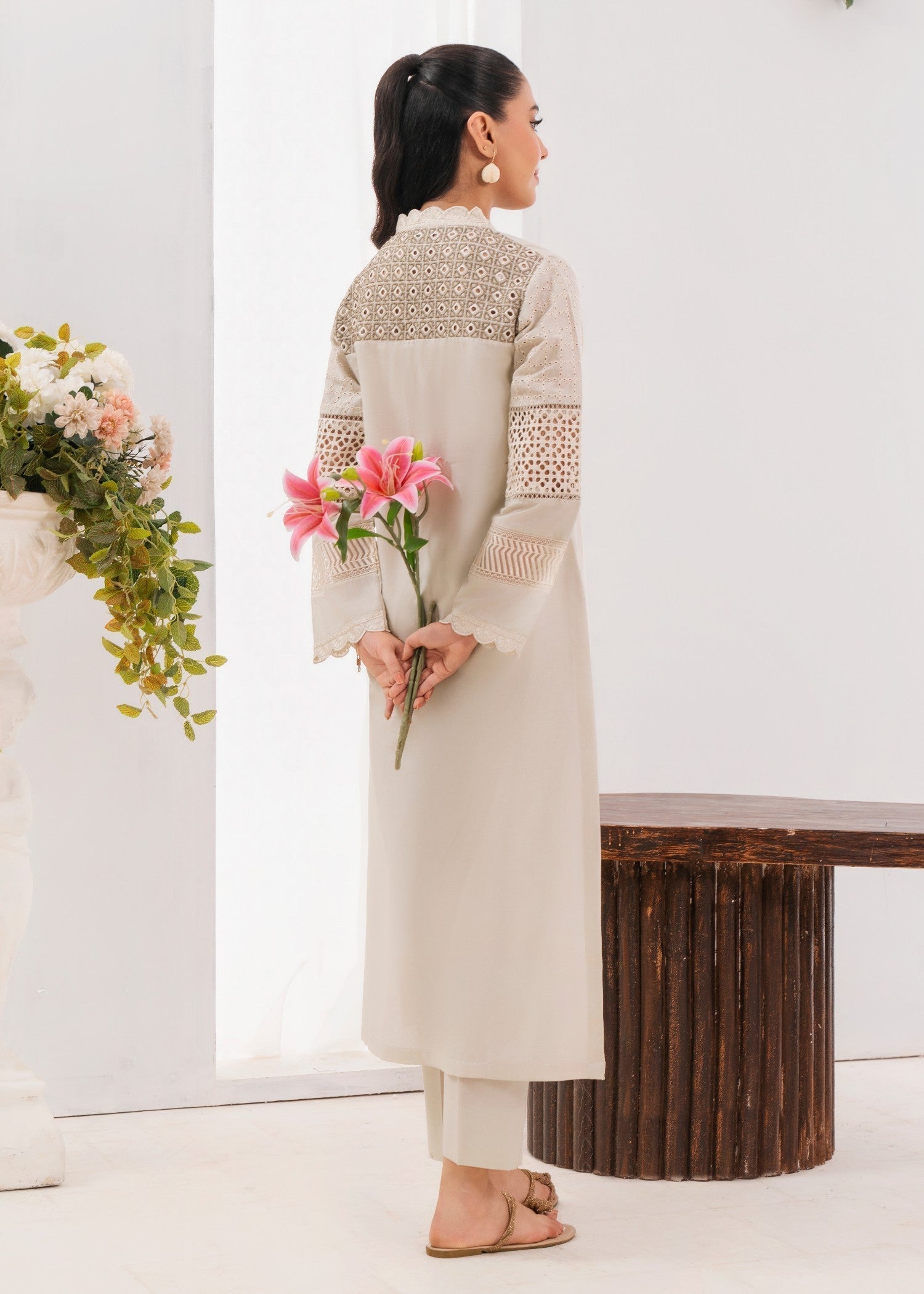 Sahibas By Mirza Xevi White Women 2pcs