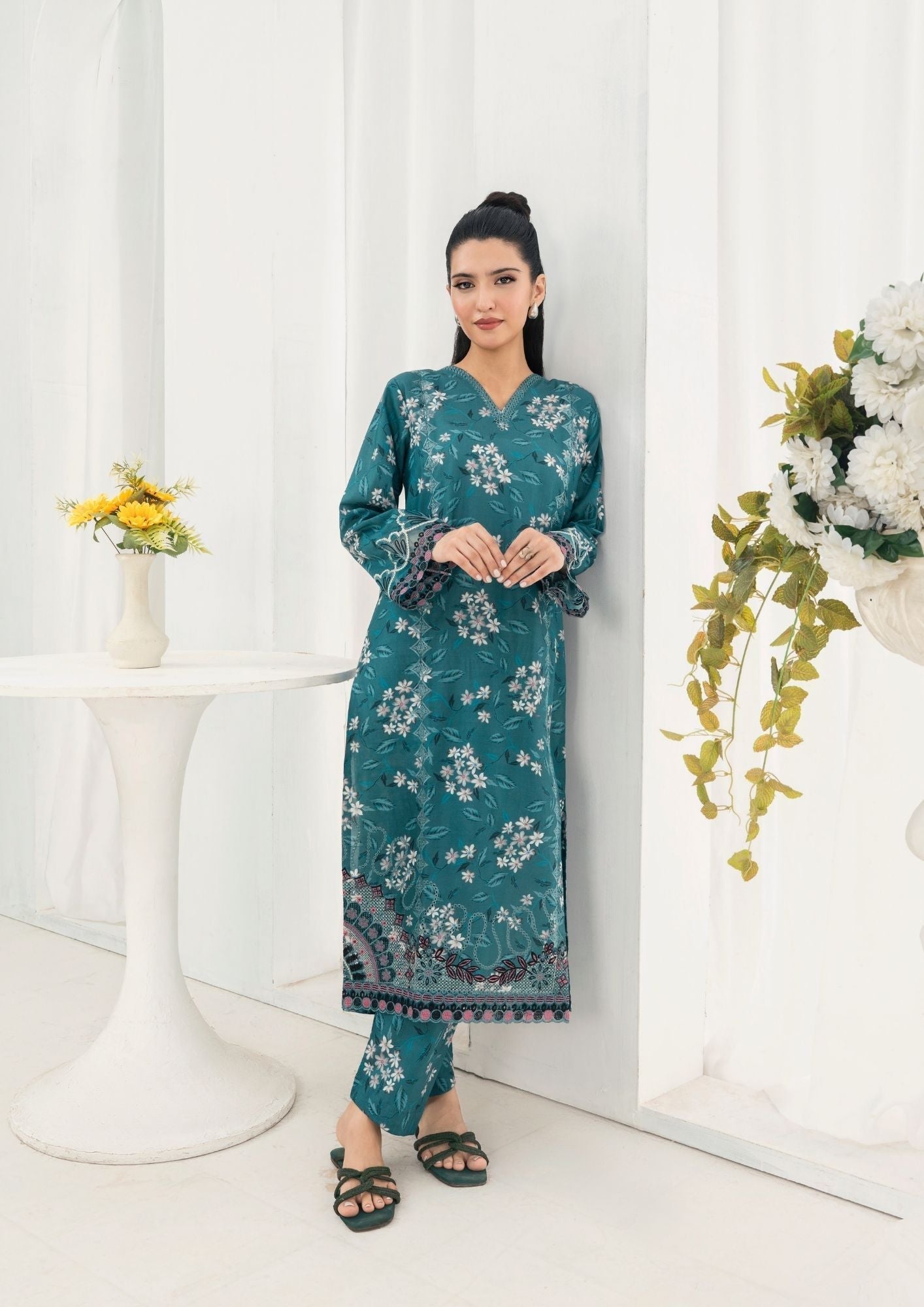 Alfatah Pret Printed Lawn with Embroidery GULZAAR S25 0007 Women 2pcs