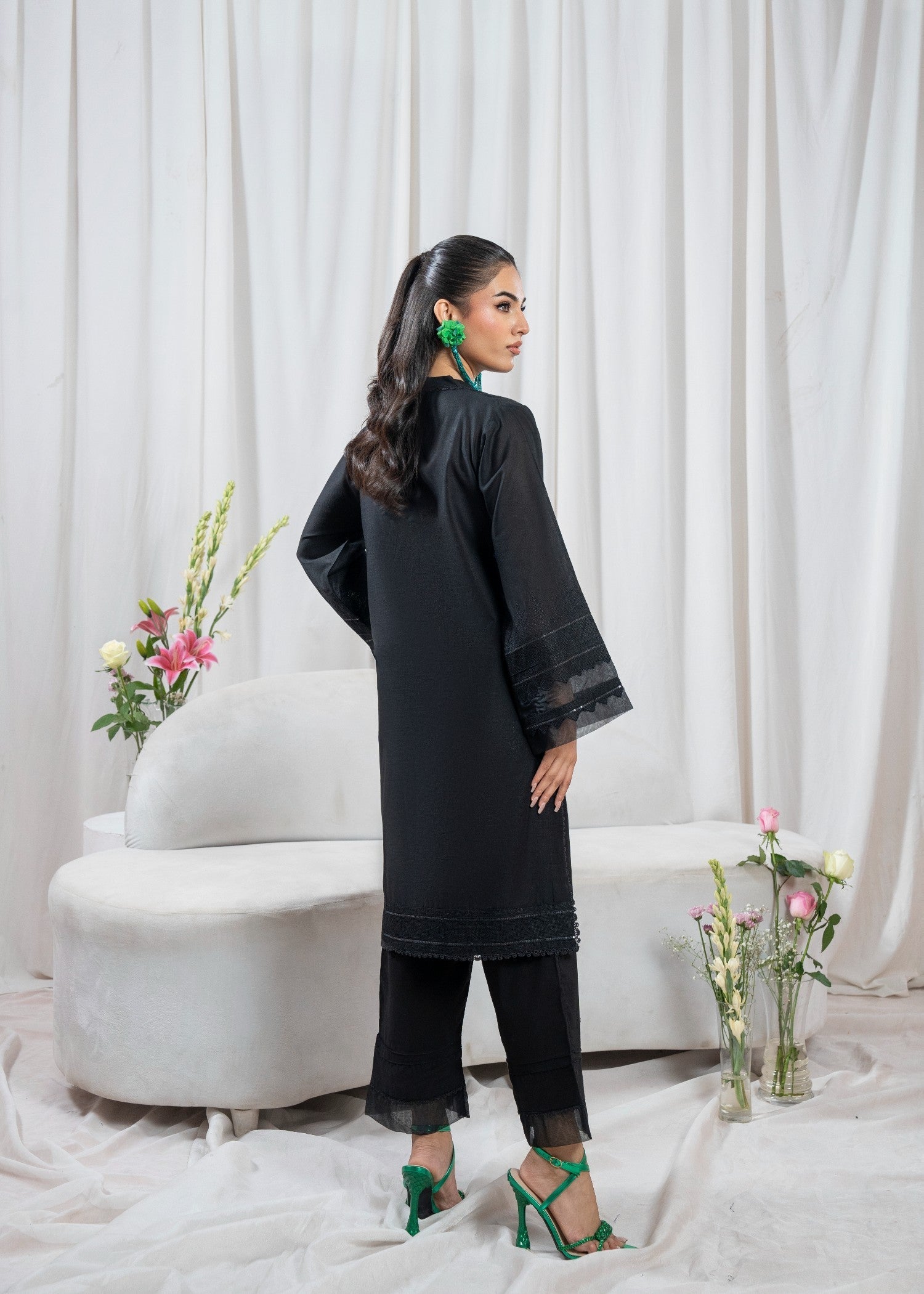 Zoya&Zafar Monochrome Women 2pcs