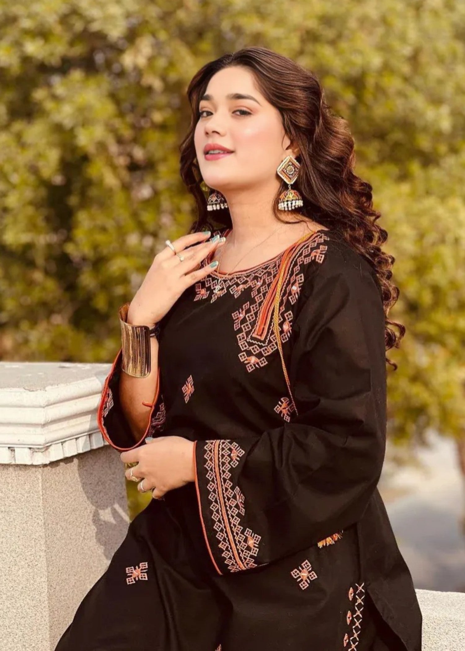 Preetpret BALOCHI BLACK Women 2pcs