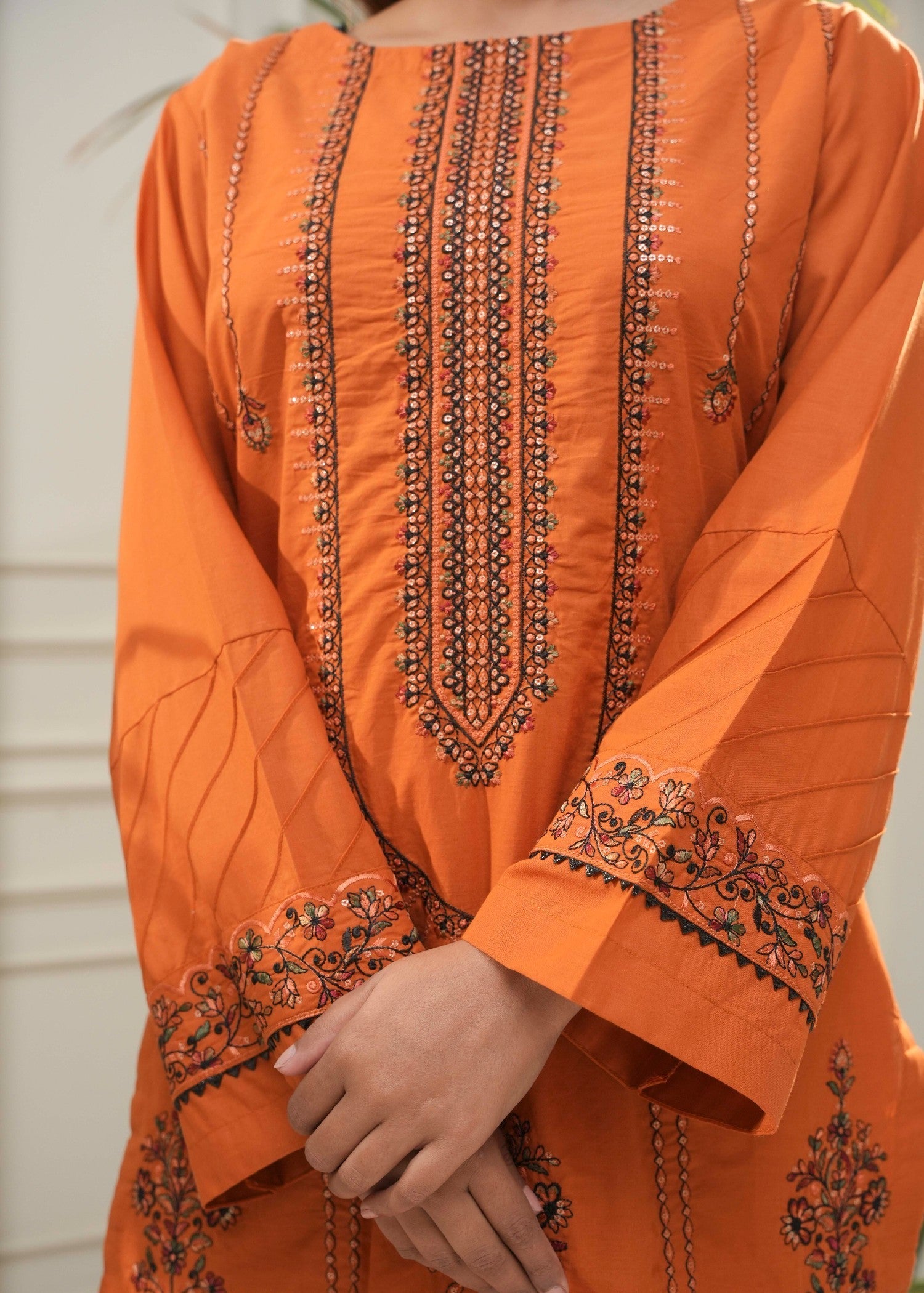 Daisy Outfit Ella Women 2pcs