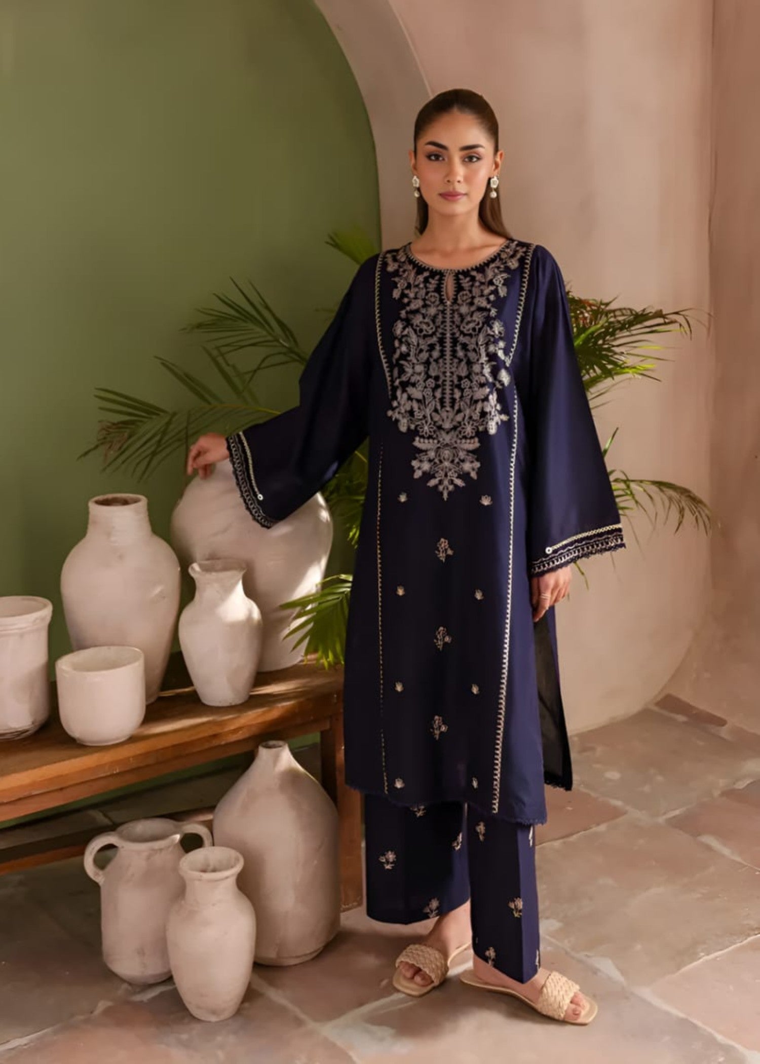 Shehroz Fashion Haya lawn embroidery suit Women 2pcs