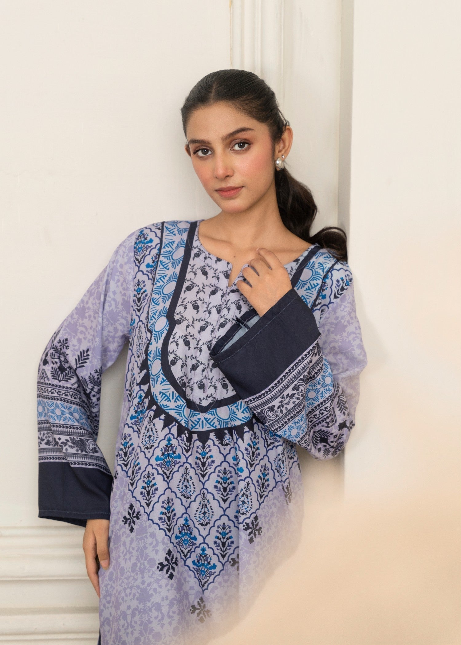 Aqs n Man Arzoo AM 019 Women 2pcs