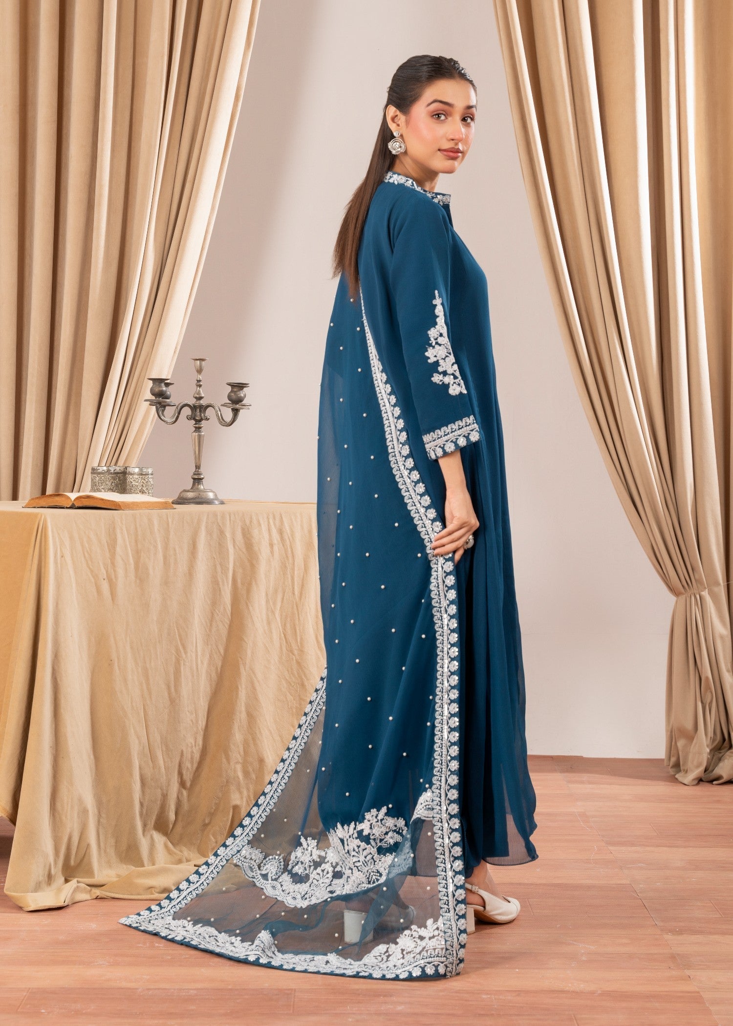 Four Season Boutique NIMRA PISHWAS TEAL Women 3pcs