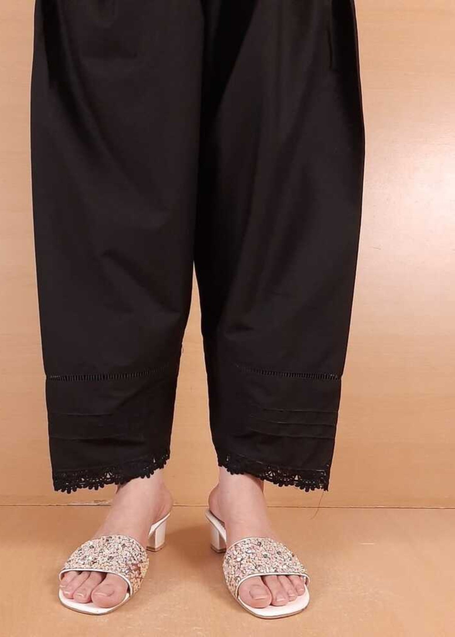 Zardi Laces Embellished Shalwar Black ZSL06 Women 1pcs