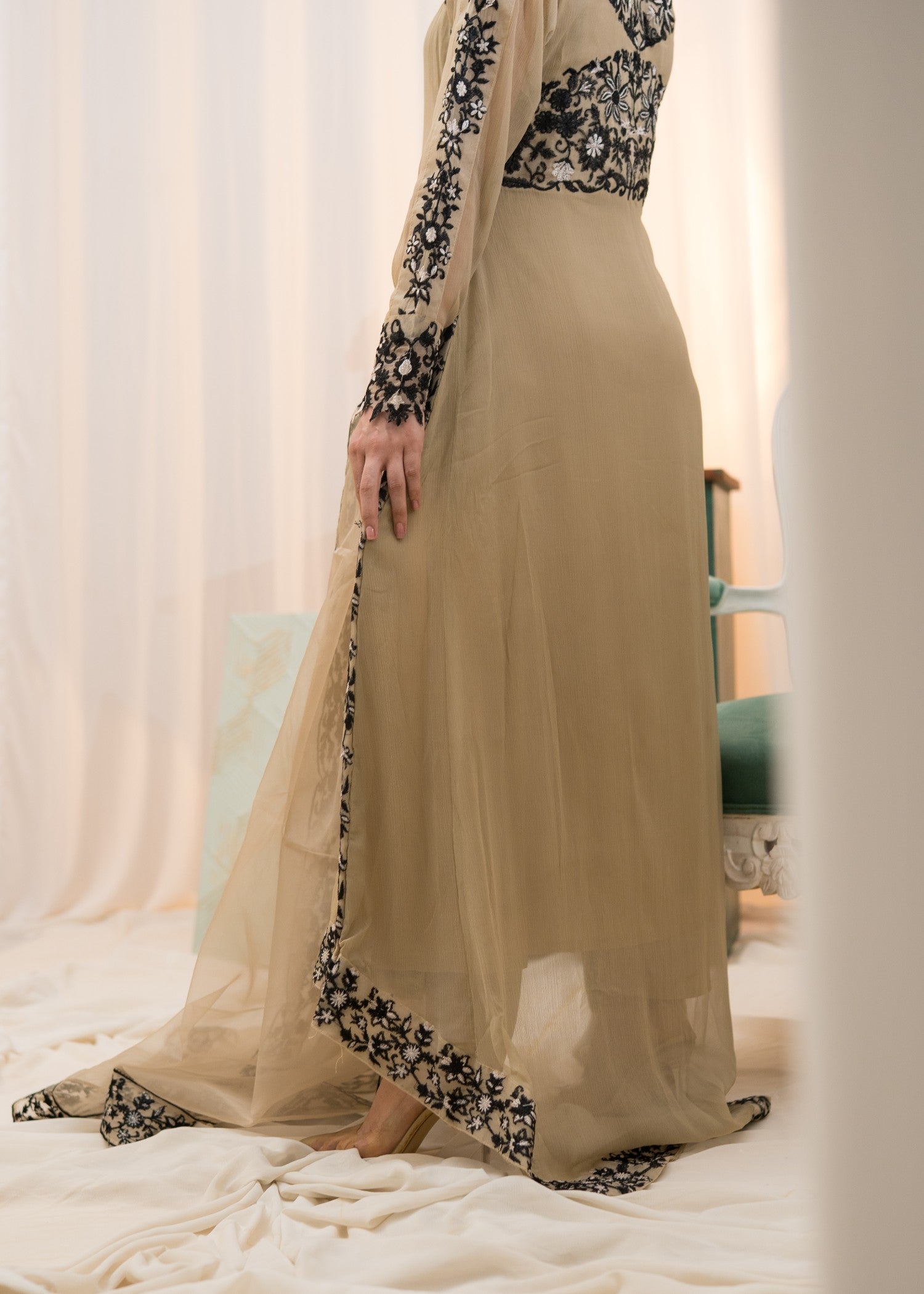 Alyssa BEIGE TAIL SUIT ALL303 Women 3pcs