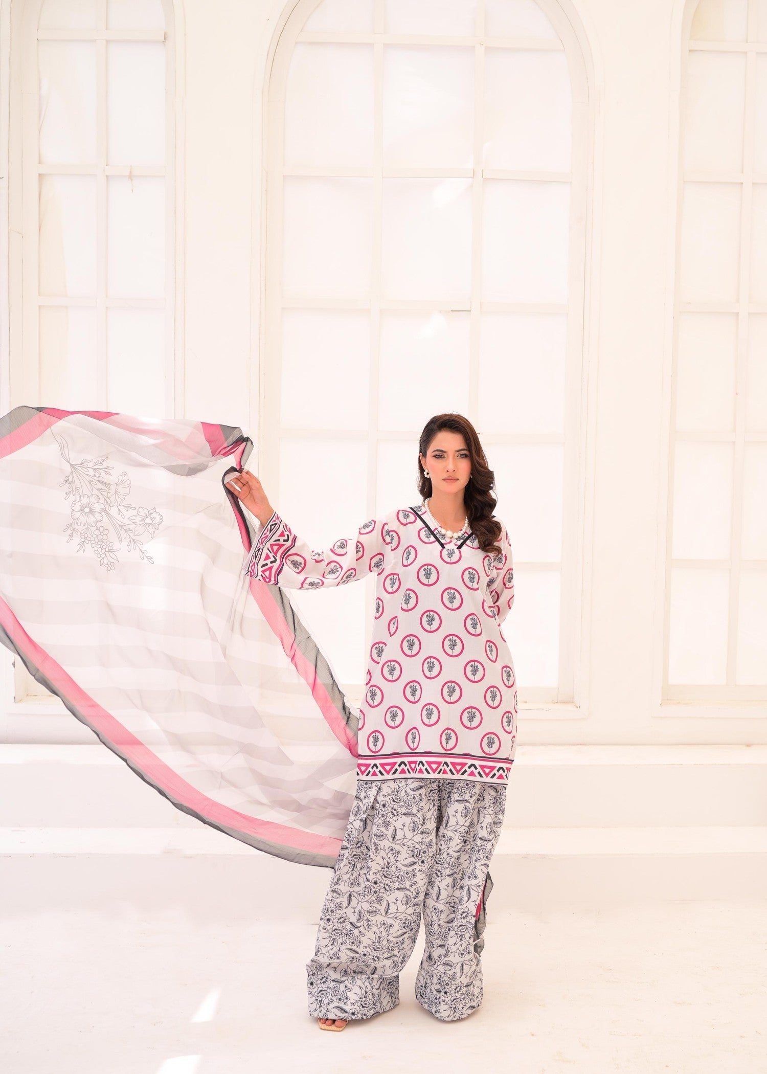 The Affordable Designer Pink polka Women 3pcs