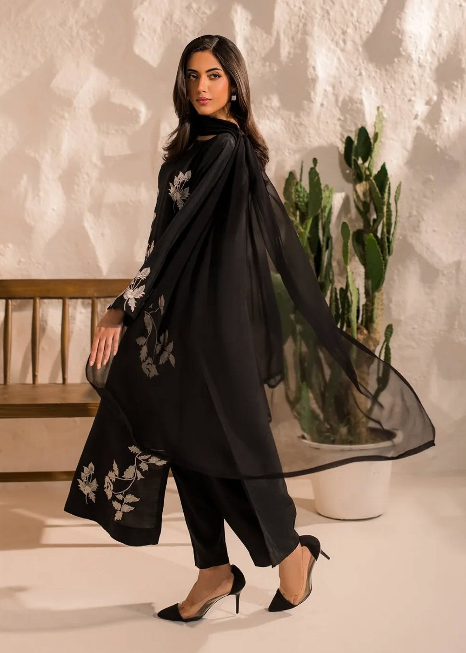 Kashqai Reeva Embroidered Black Women 3pcs